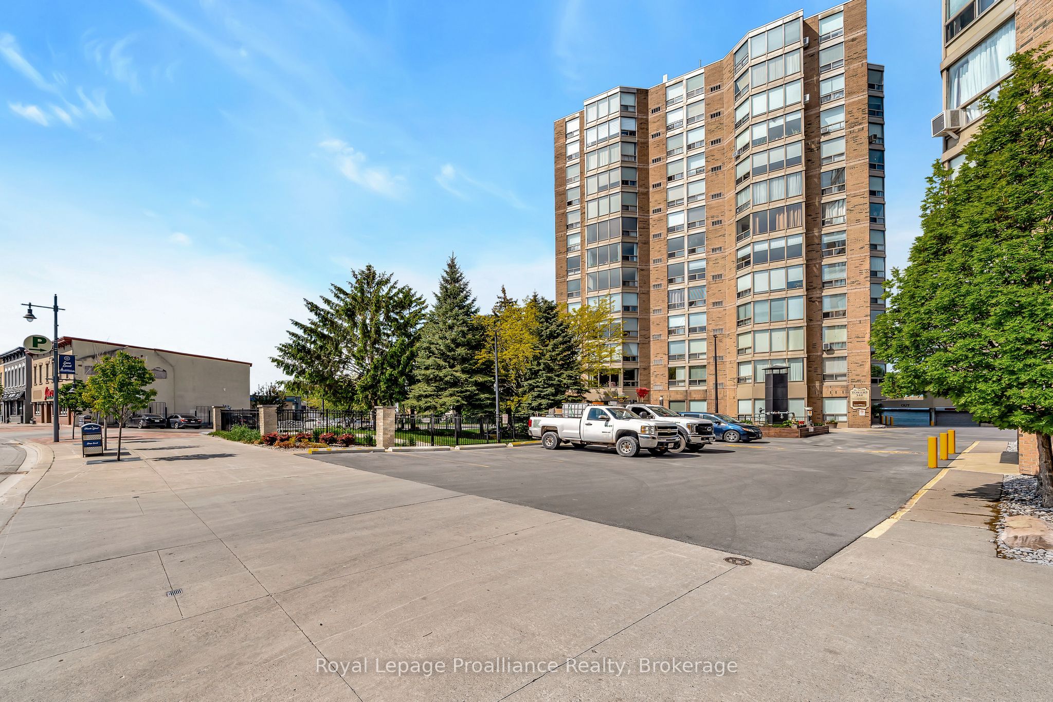 344 Front Street 506, Belleville, ON K8N 5M4