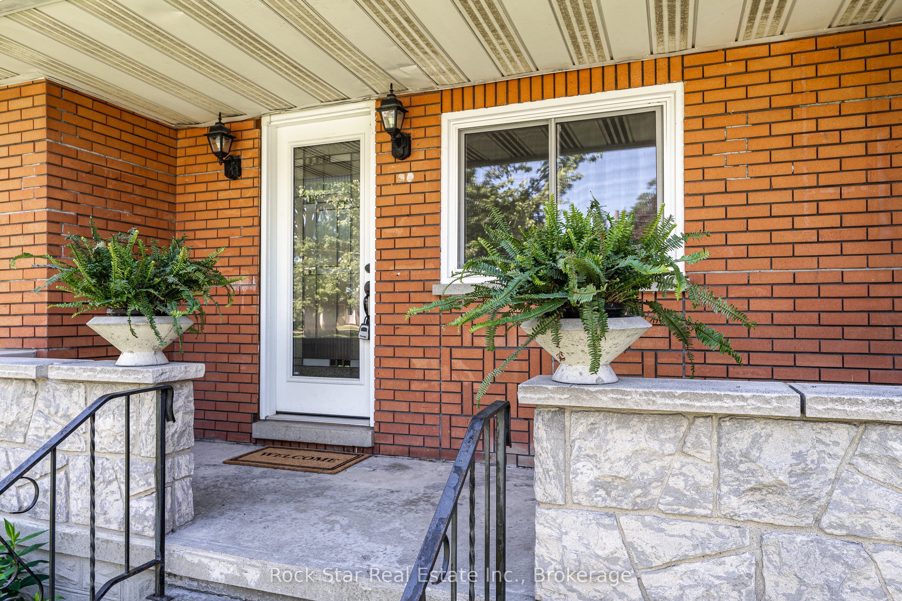 6989 Rutherford Street, Perth East, ON N0K 1L0 photo 4