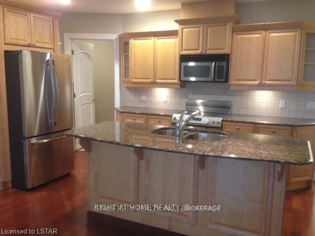 250 PALL MALL Street 1001, London East, ON N6A 4K3 photo 4