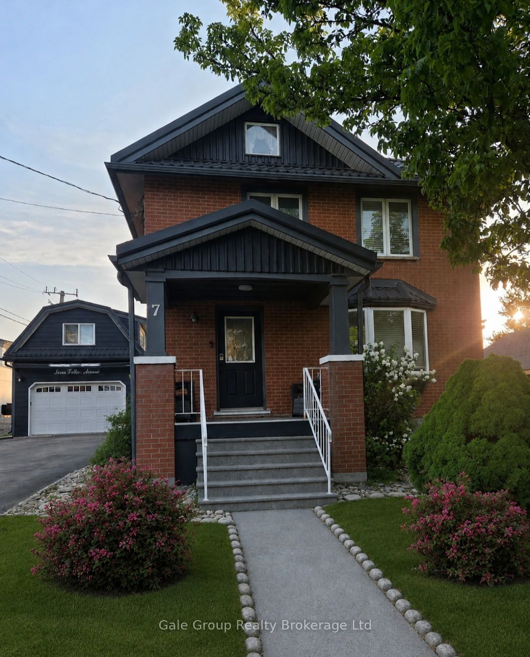 7 Fidler Avenue, Woodstock, ON N4S 7J1