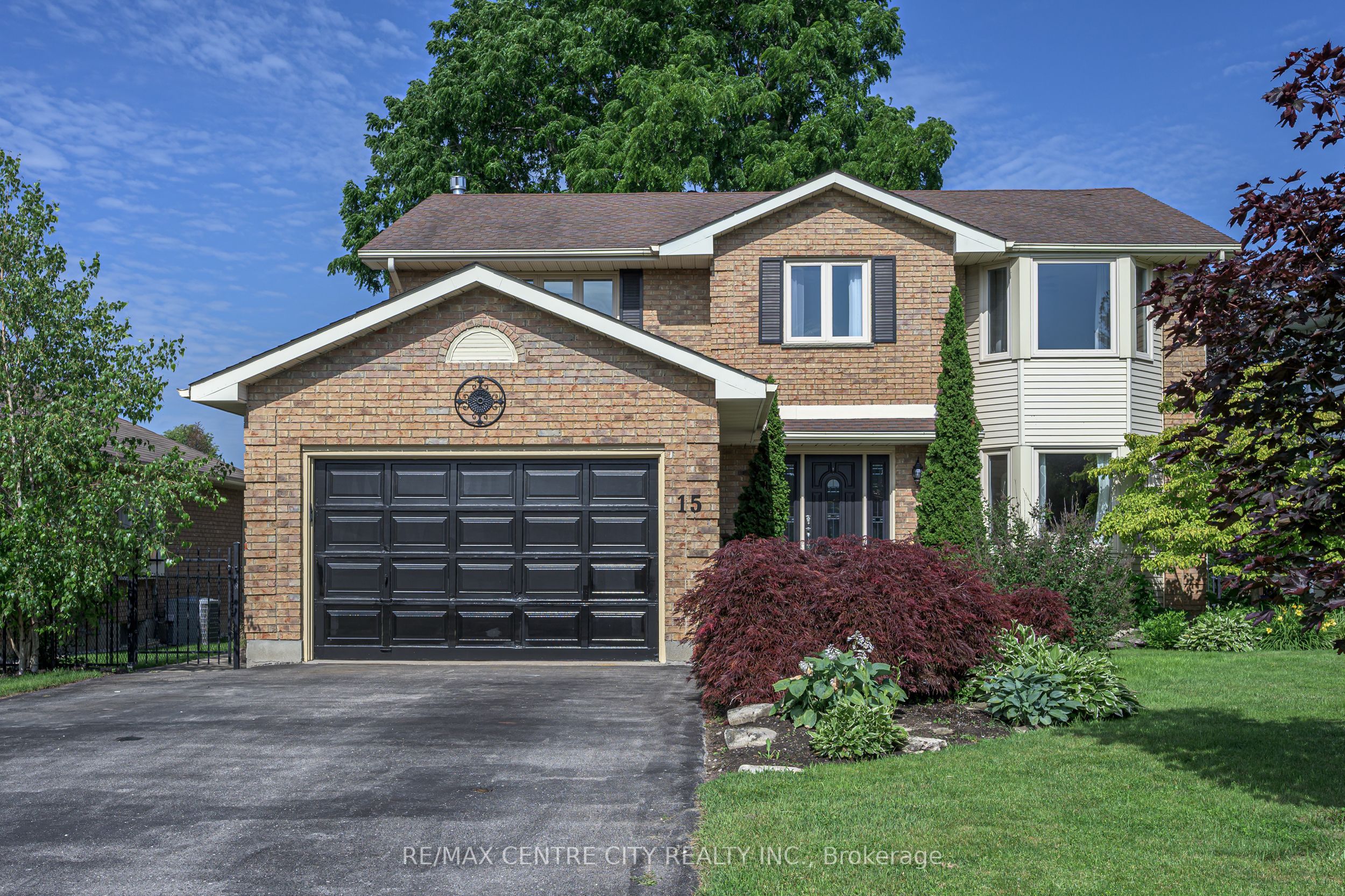 15 Cavanaugh Crescent, St. Thomas, ON N5R 5Y3