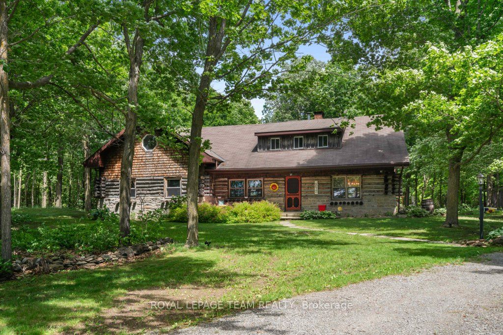 1462 Rideau River Road, Montague, ON K7A 8B8 photo 2