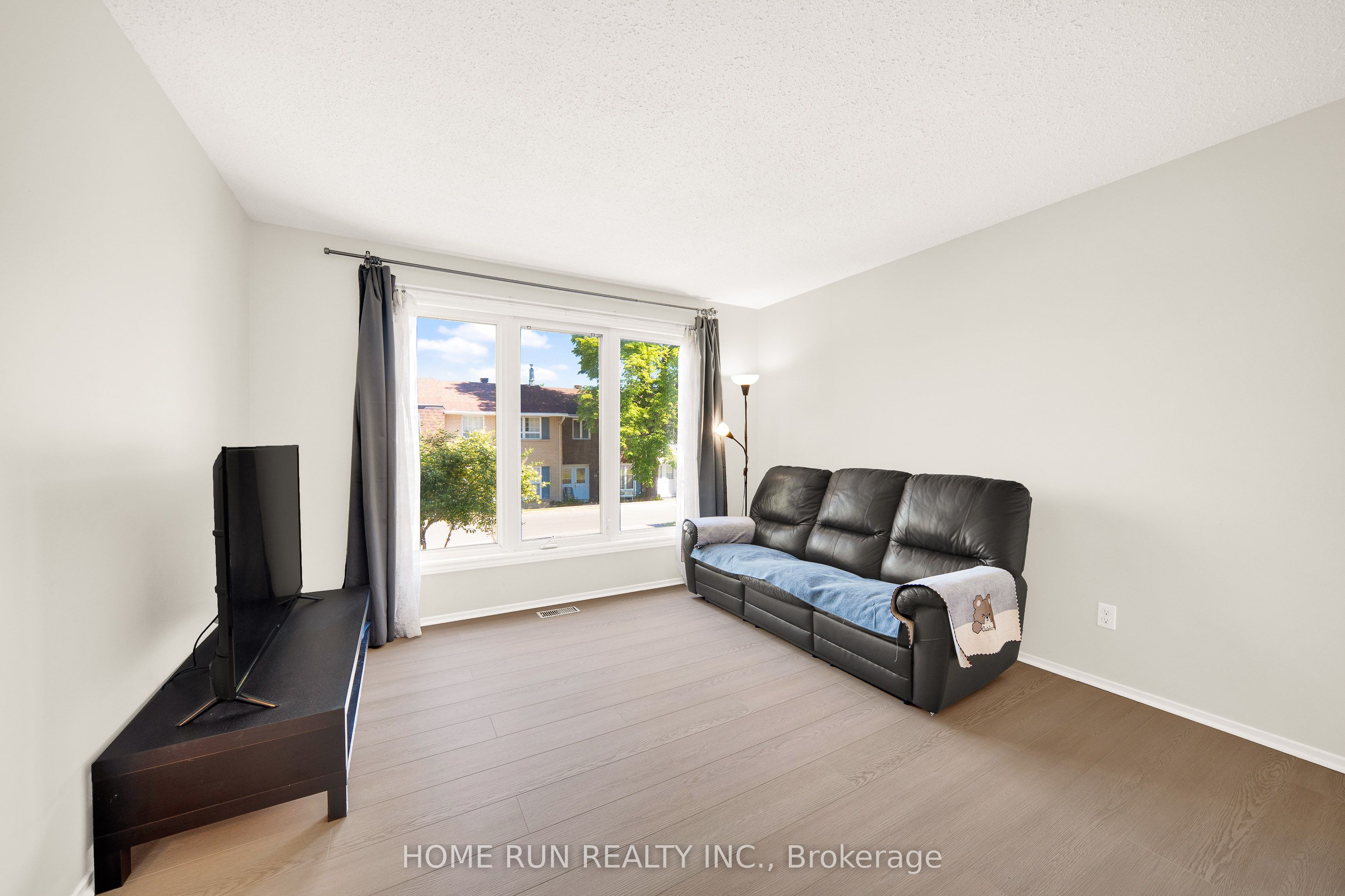 2111 Montreal Road 4, Beacon Hill North - South and Area, ON K1J 8M8 photo 5