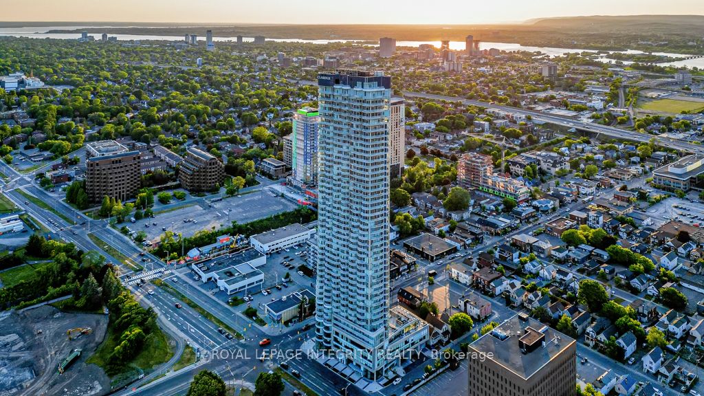 805 CARLING Avenue 1105, Dows Lake - Civic Hospital and Area, ON K1S 5W9 photo 2