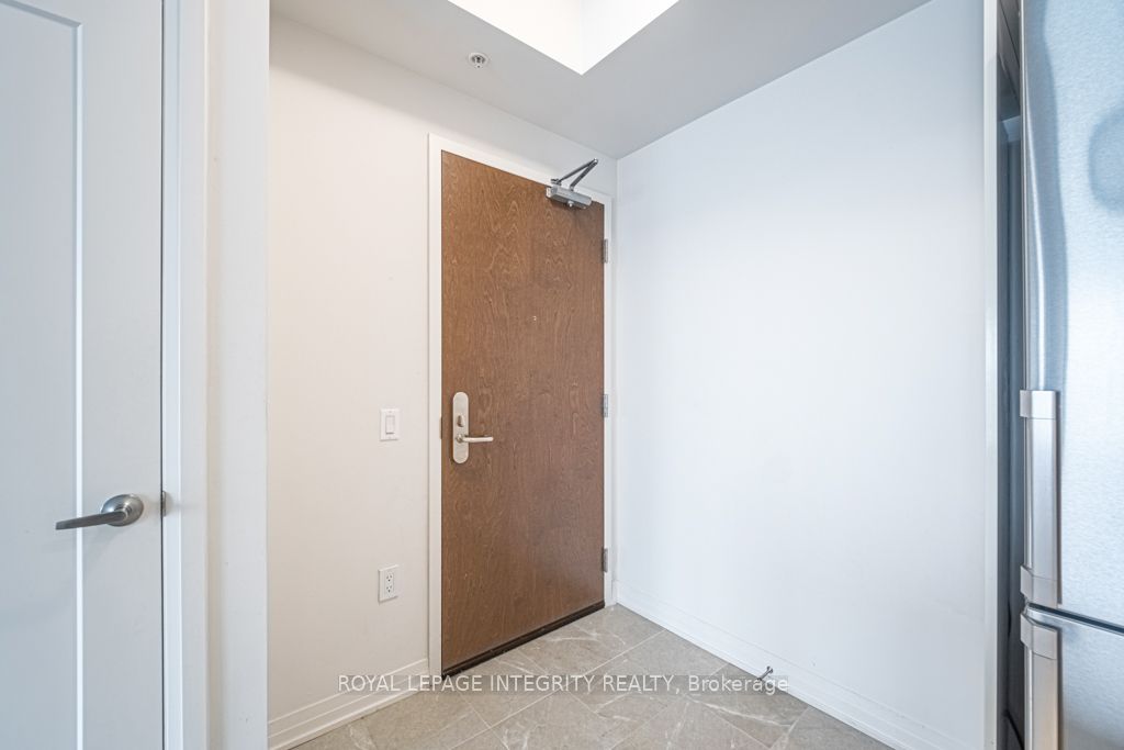 805 CARLING Avenue 1105, Dows Lake - Civic Hospital and Area, ON K1S 5W9 photo 5