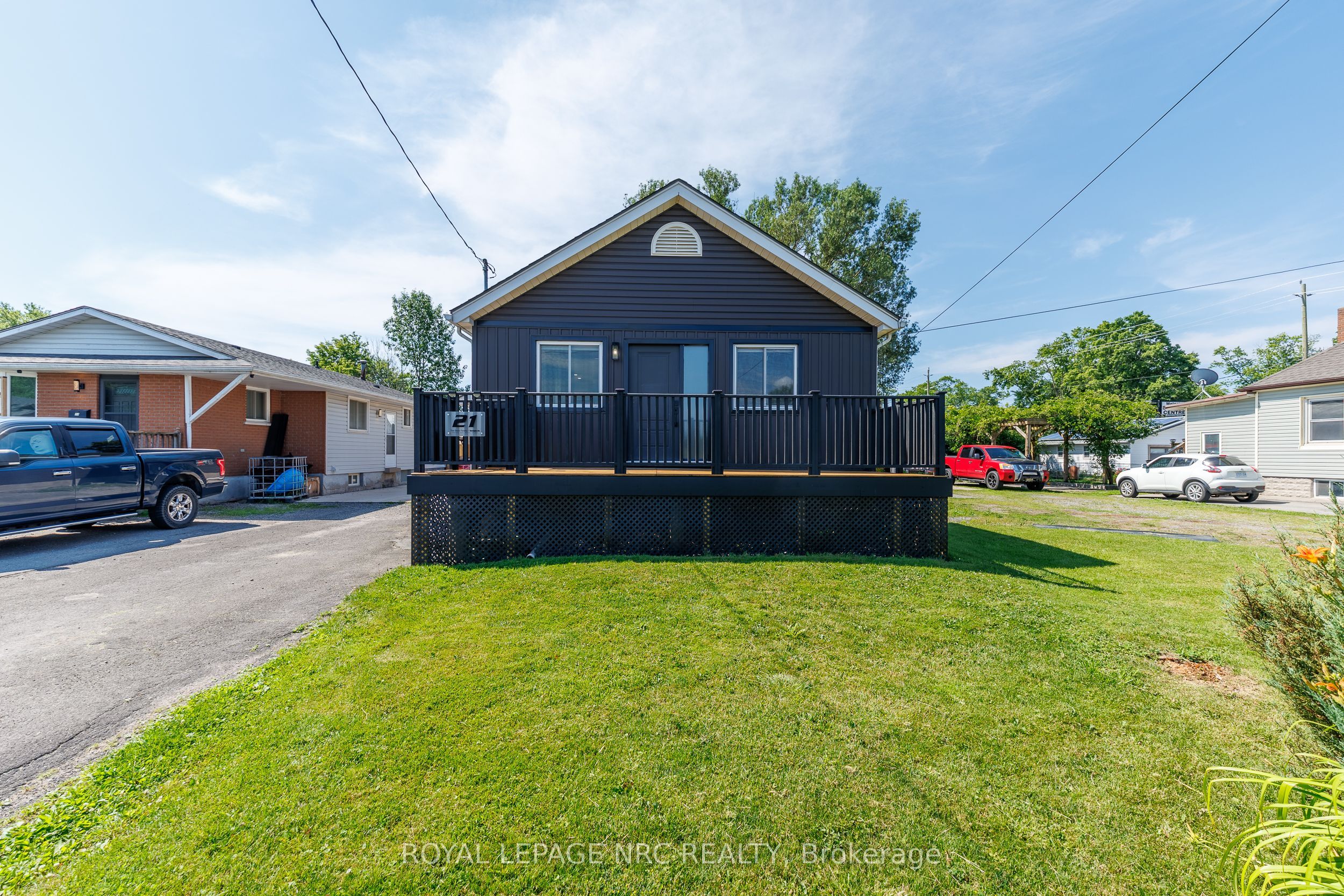 21 Huron Street, Welland, ON L3B 5J2