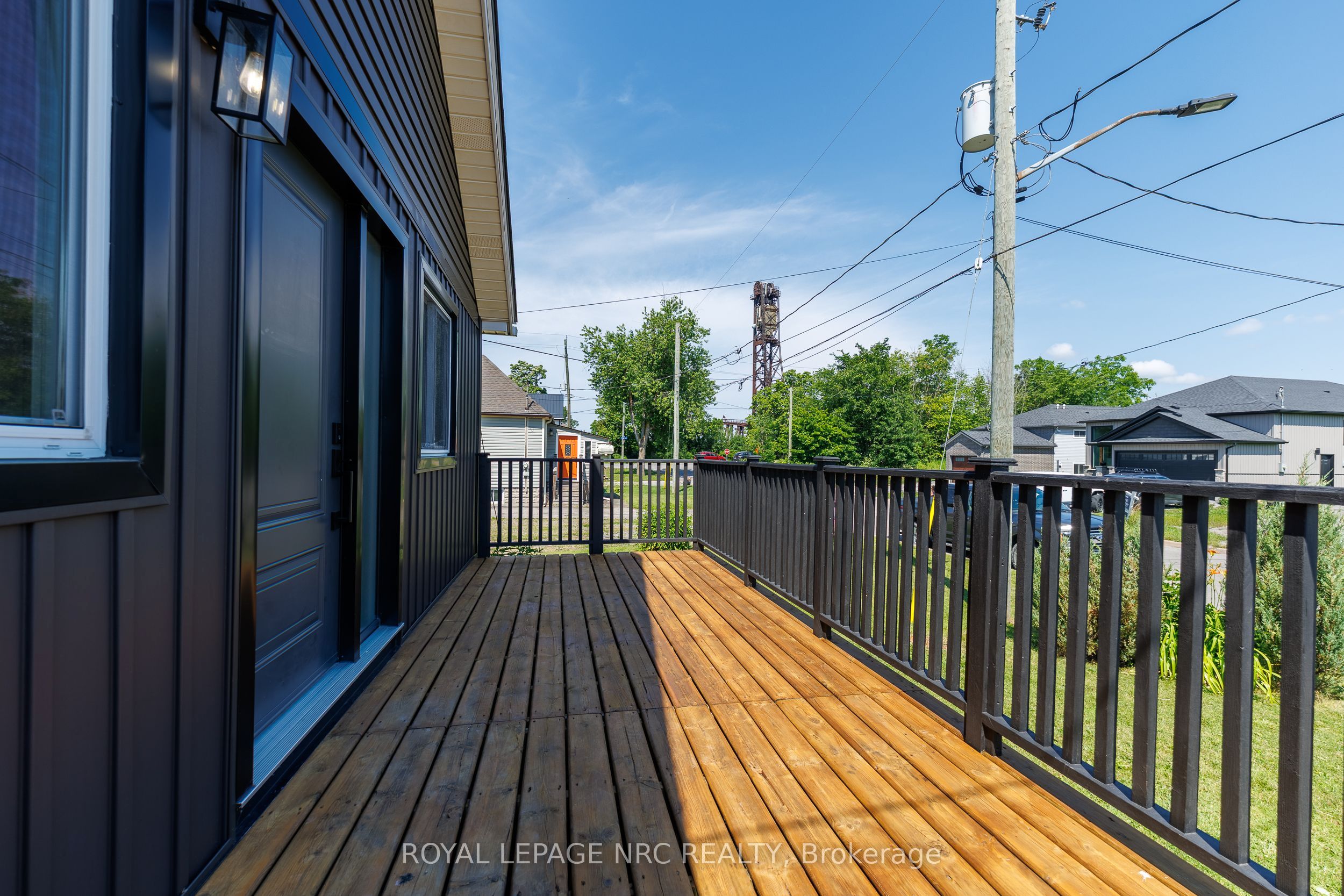 21 Huron Street, Welland, ON L3B 5J2 photo 5