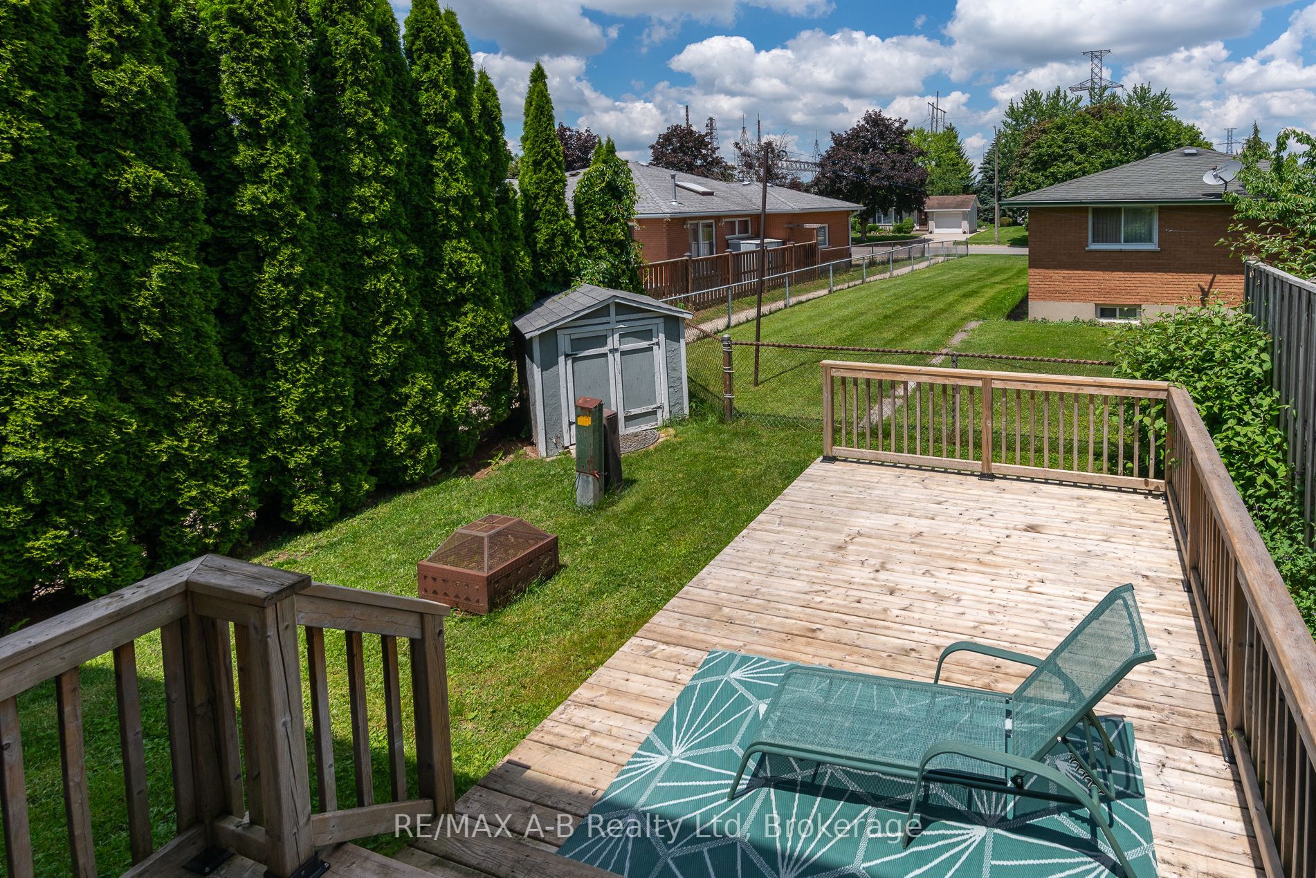 108 Walsh Crescent, Stratford, ON N5A 7X7 photo 4