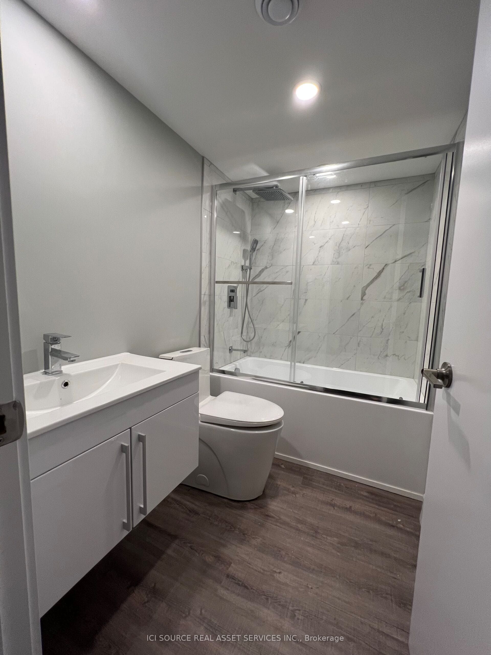 15 Solva Drive Basement, Crystal Bay - Rocky Point - Bayshore, ON K2H 5R4 photo 4