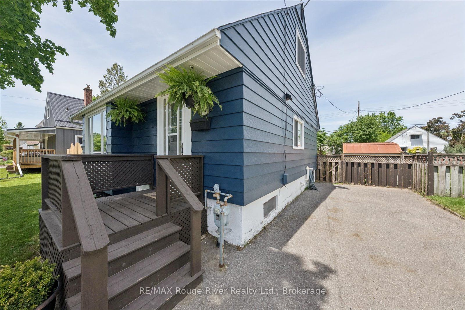 542 O'connell Road, Peterborough, ON K9J 4E3 photo 3