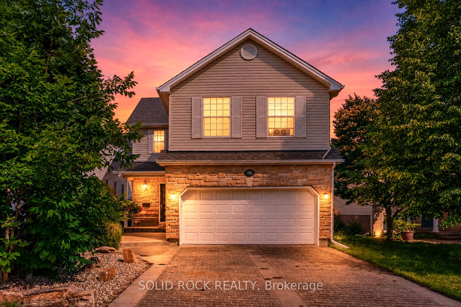 191 Yoho Drive, Kanata, ON K2M 2N2 photo 2