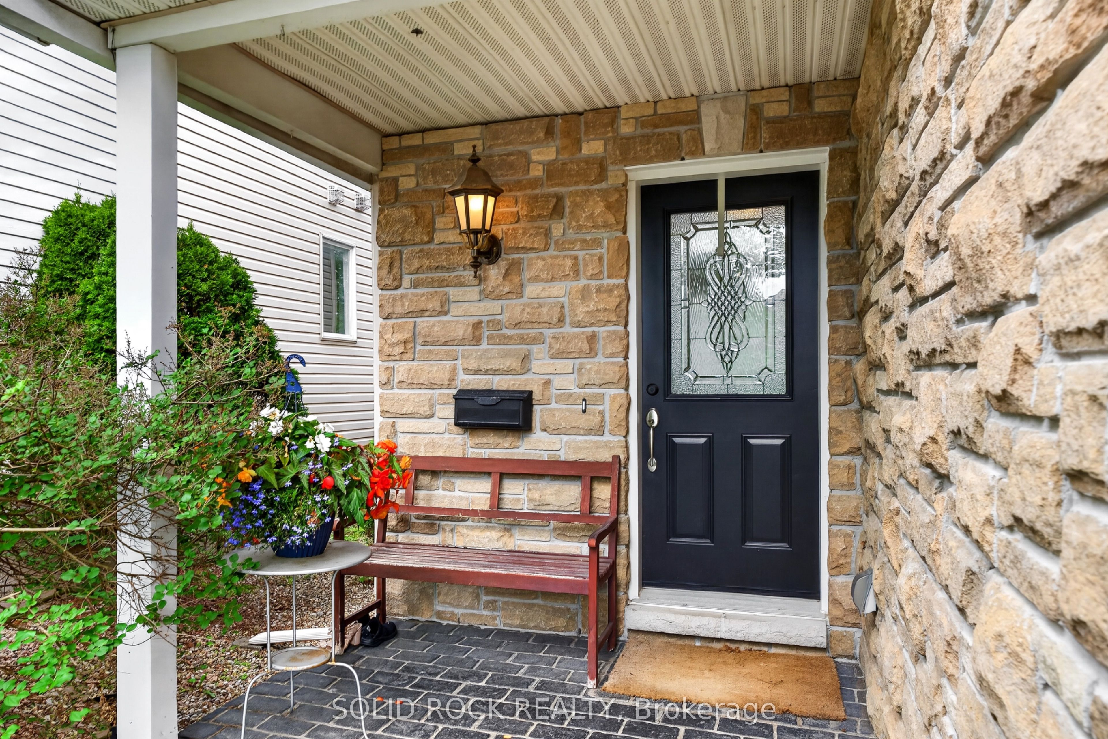 191 Yoho Drive, Kanata, ON K2M 2N2 photo 4