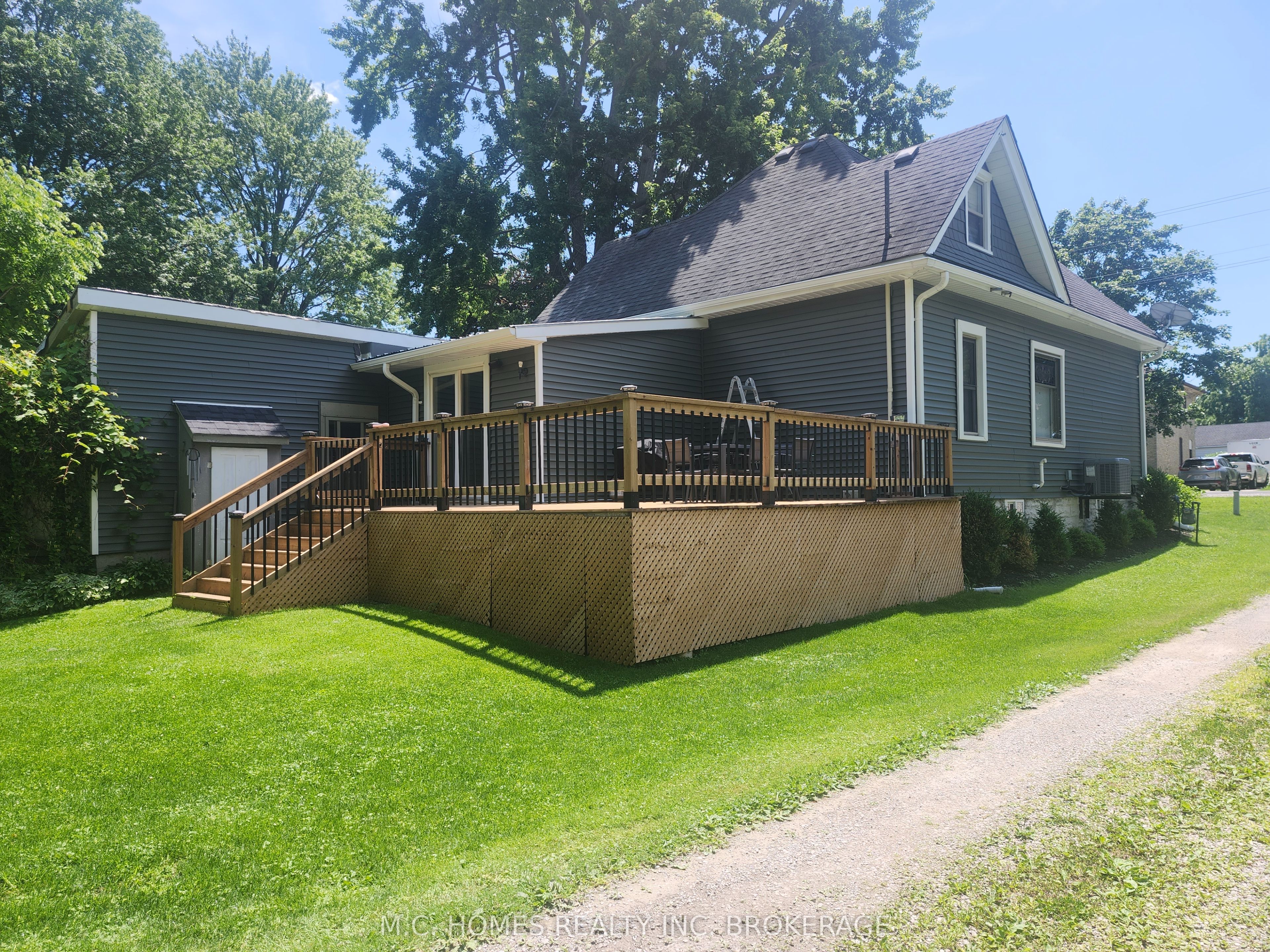 10140 Iona Road, Southwold, ON N0L 1P0 photo 4