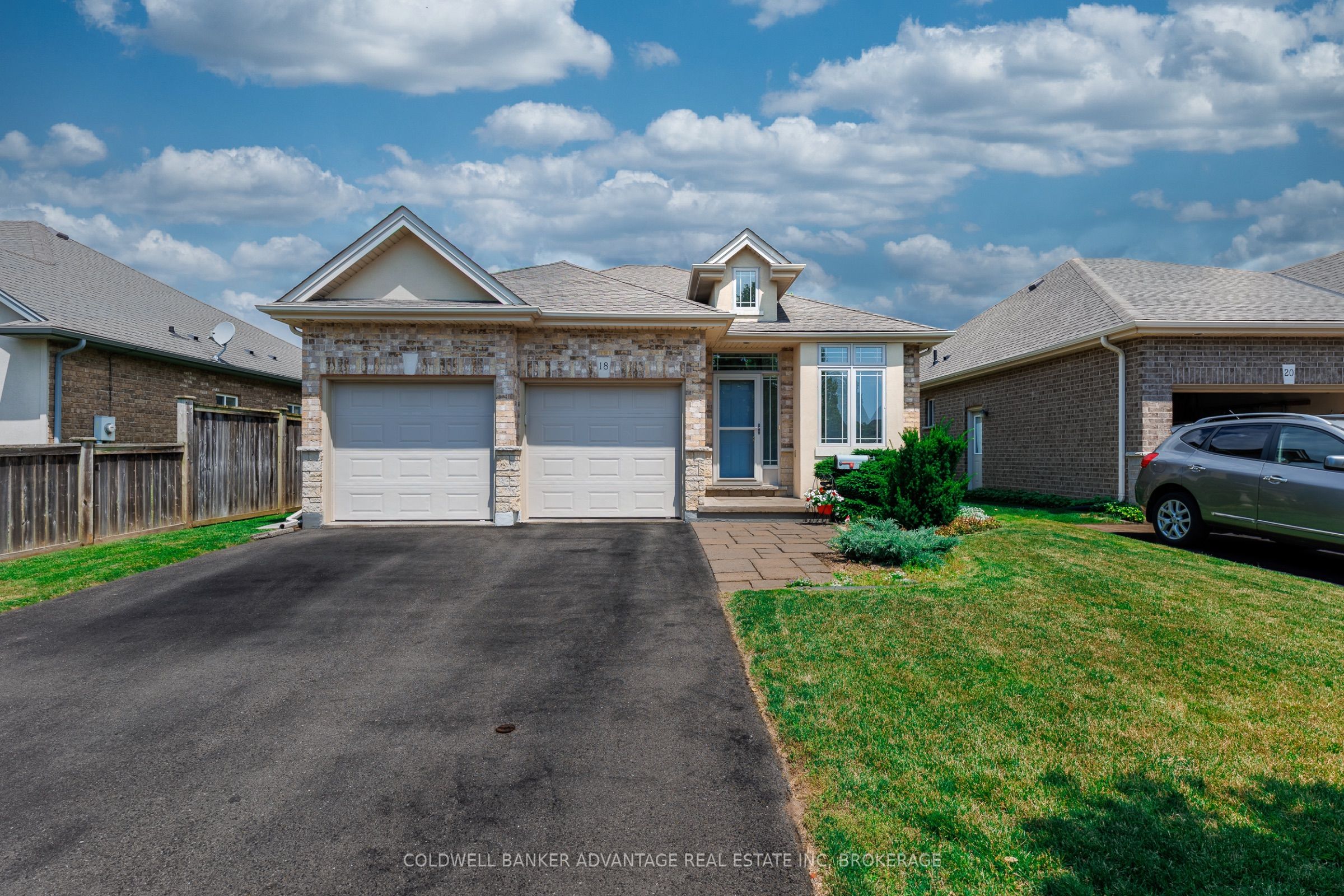 18 Willson Crossing Court, Pelham, ON L3E 0P8 photo 4