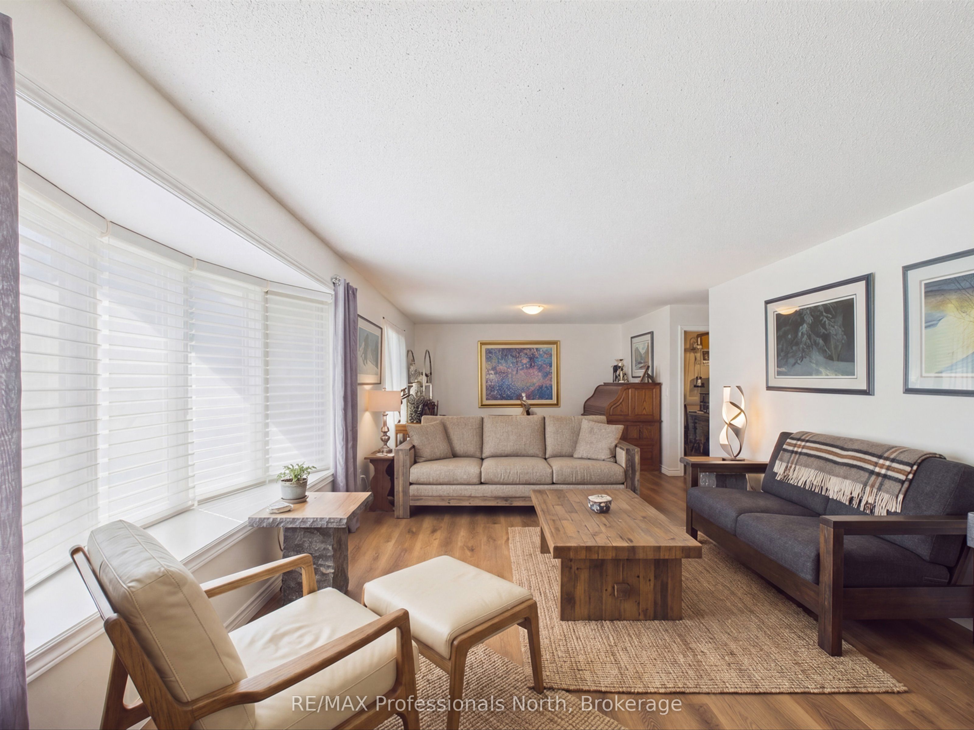 30 THE GRANITE BLUFF, Bracebridge, ON P1L 1L4