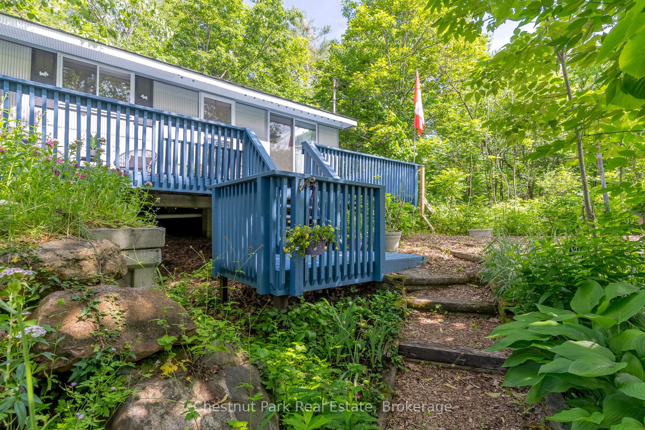 1185 North Kahshe Lake Road 2, Gravenhurst, ON P0E 1G0 photo 5