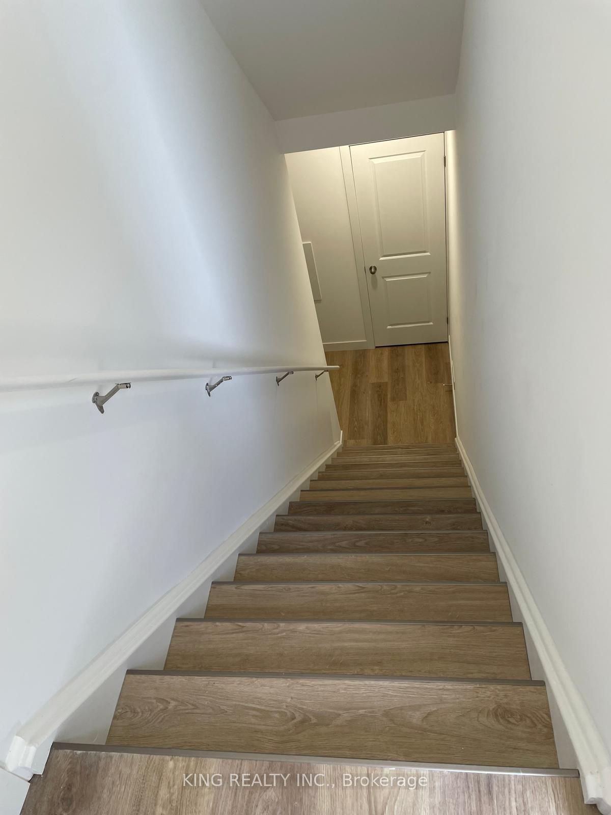 1462 Twilite Boulevard Lower, London North, ON N6G 3R5 photo 5
