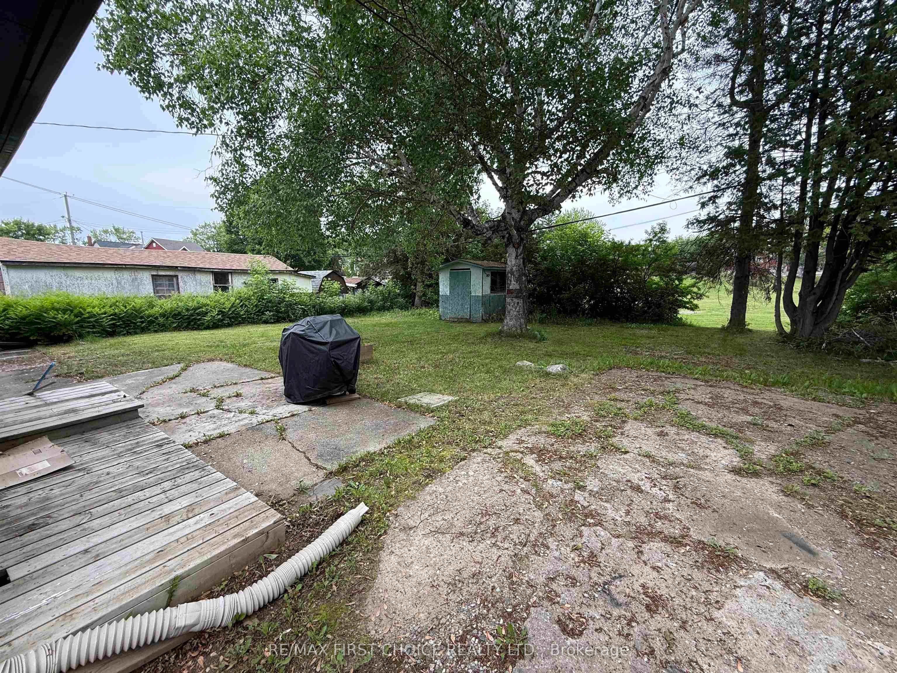 79 Maple Crescent, Atikokan, ON P0T 1C0 photo 3