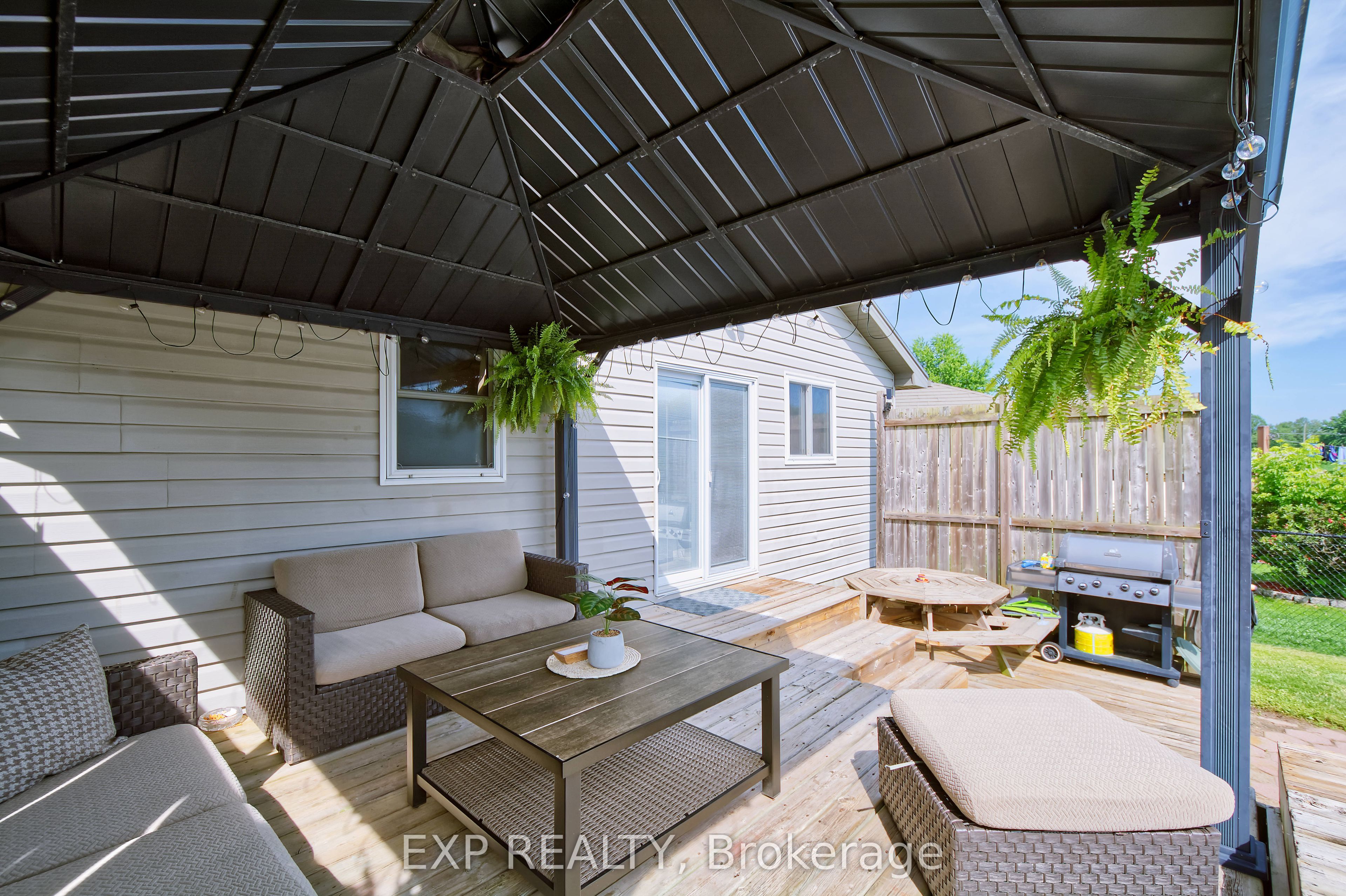 8 Rebecca Drive, Aylmer, ON N5H 3G4 photo 5