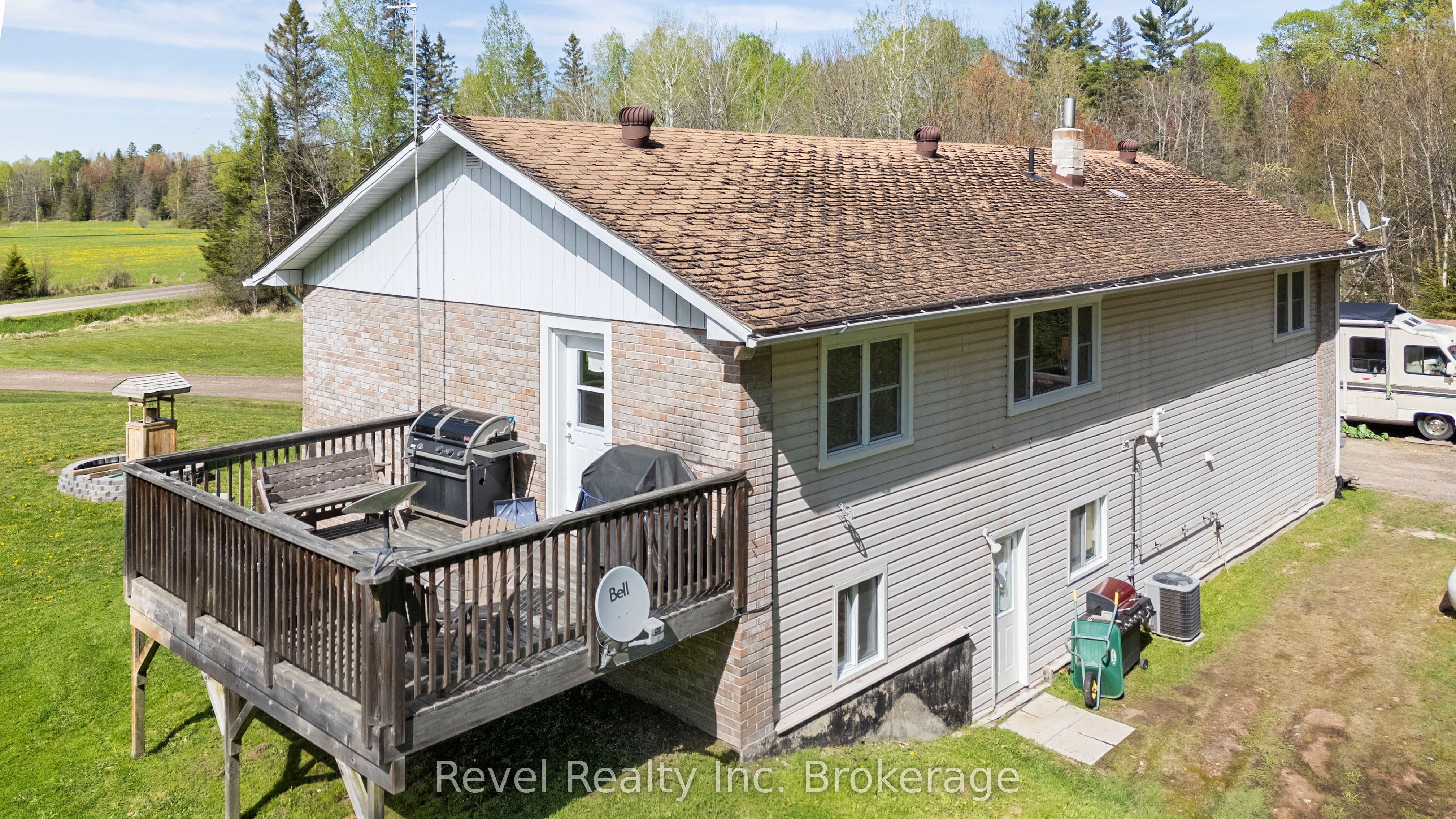 471 Lindquist Line, Powassan, ON P0H 1Z0 photo 2