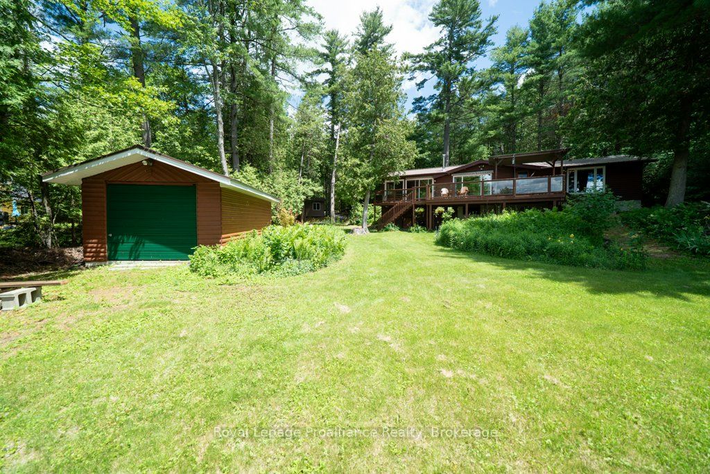 1793A Hughes Landing Road, Addington Highlands, ON K0H 1K0 photo 3