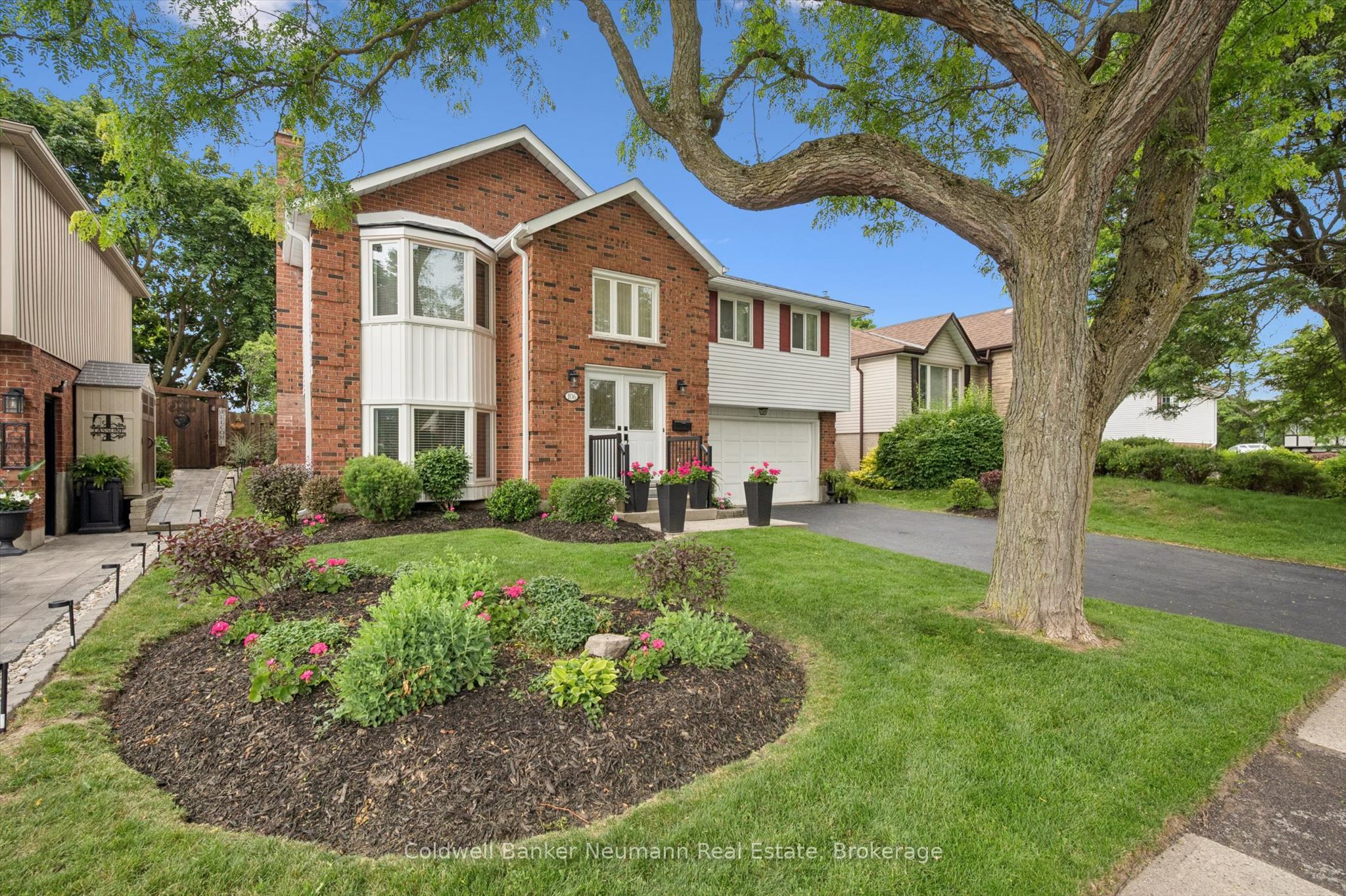 106 Woodborough Road, Guelph, ON N1G 3K5