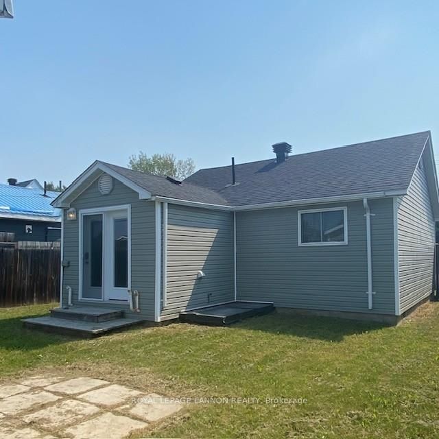 720 First Street E, Greenstone, ON P0T 1M0 photo 3