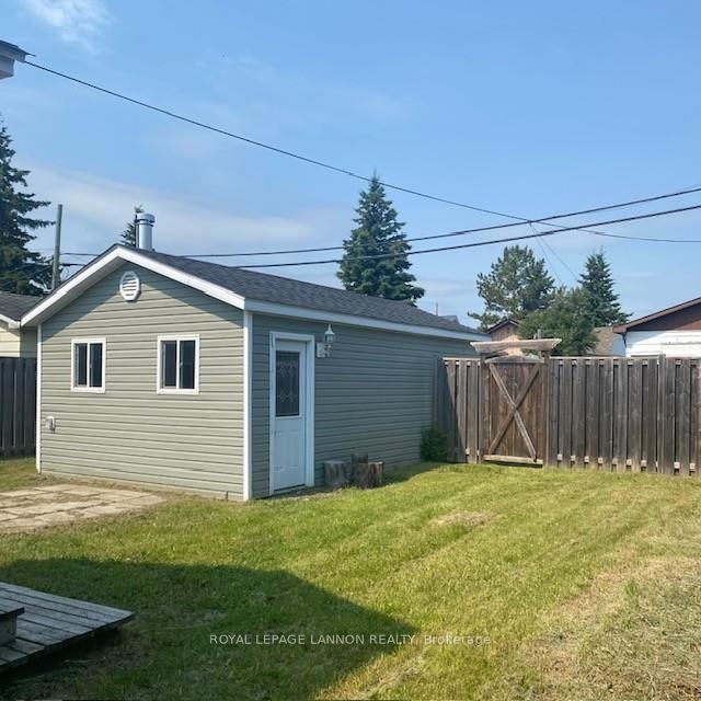 720 First Street E, Greenstone, ON P0T 1M0 photo 4