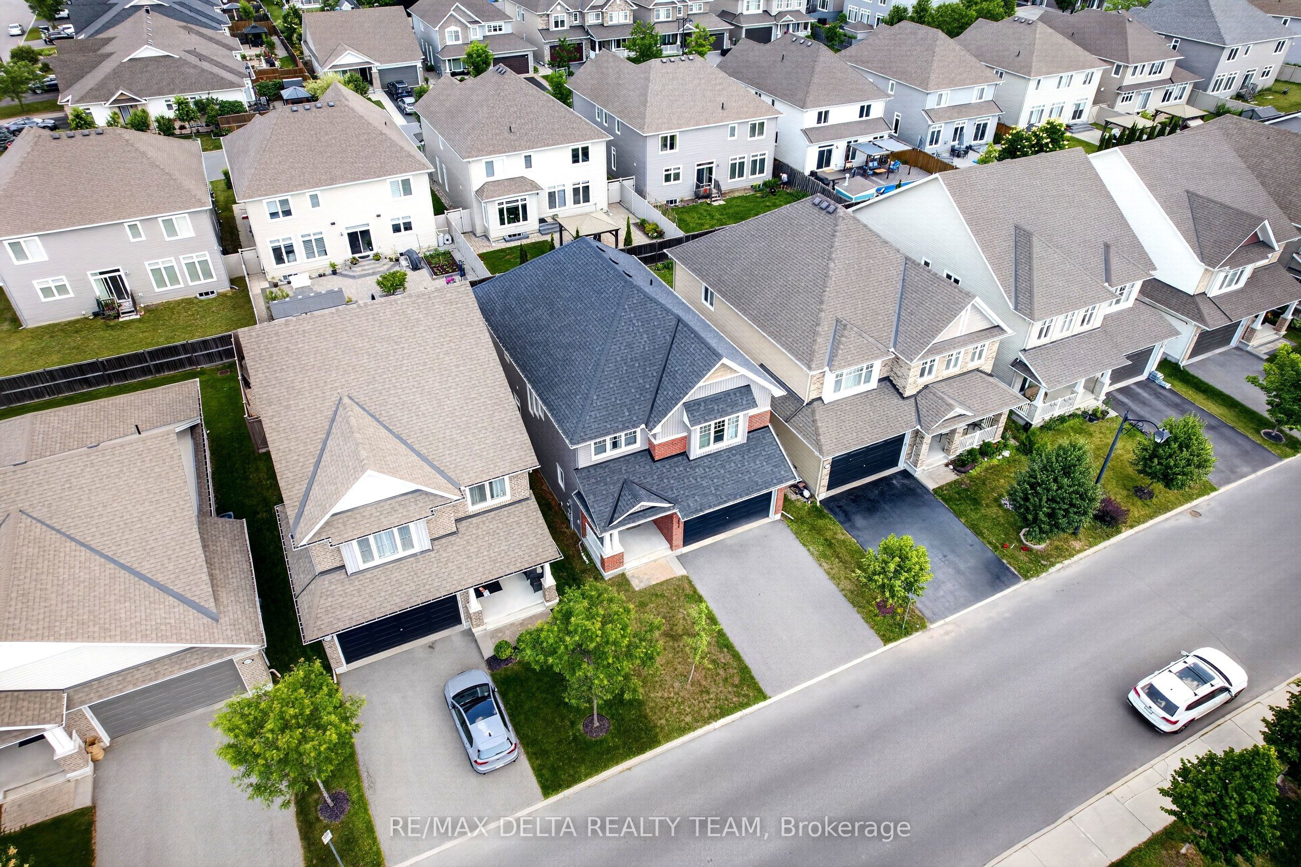 2834 Grand Canal Street, Barrhaven, ON K2J 6E4 photo 4