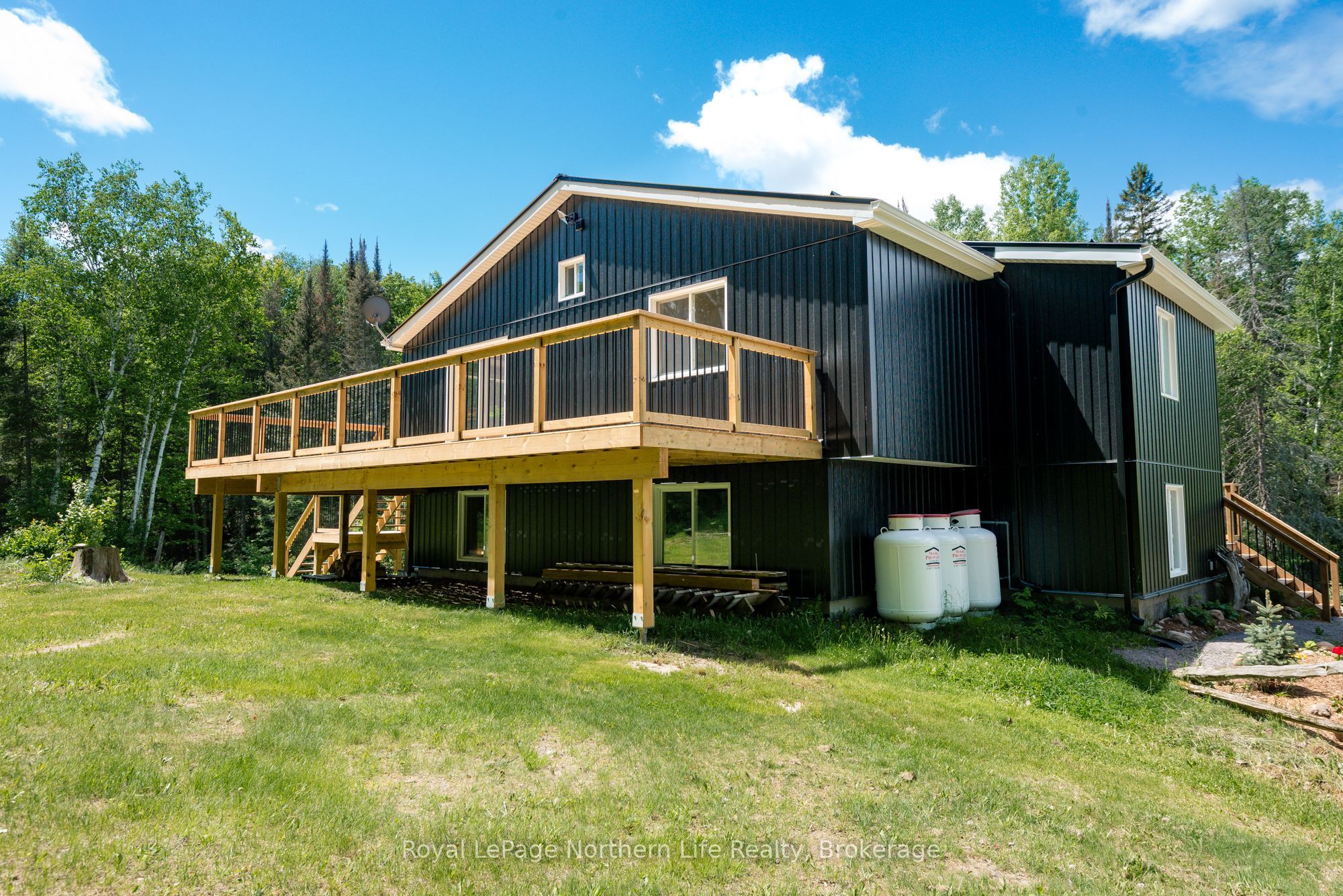 70 Highway 17 E, Bonfield, ON P0H 1E0 photo 2