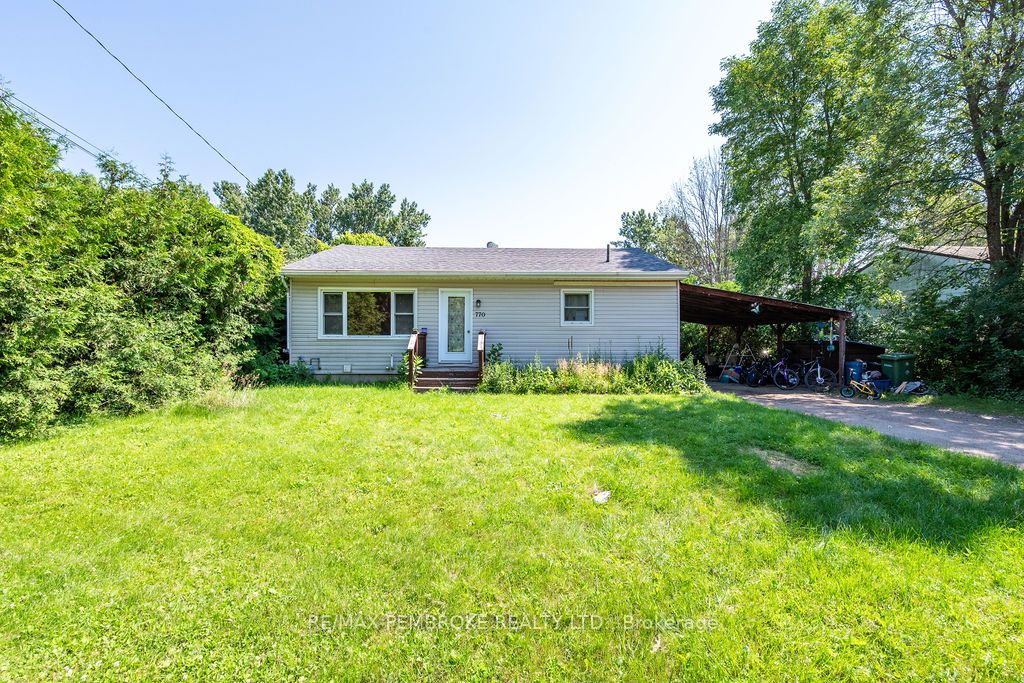 770 Mcguire Street, Petawawa, ON K8A 7C5