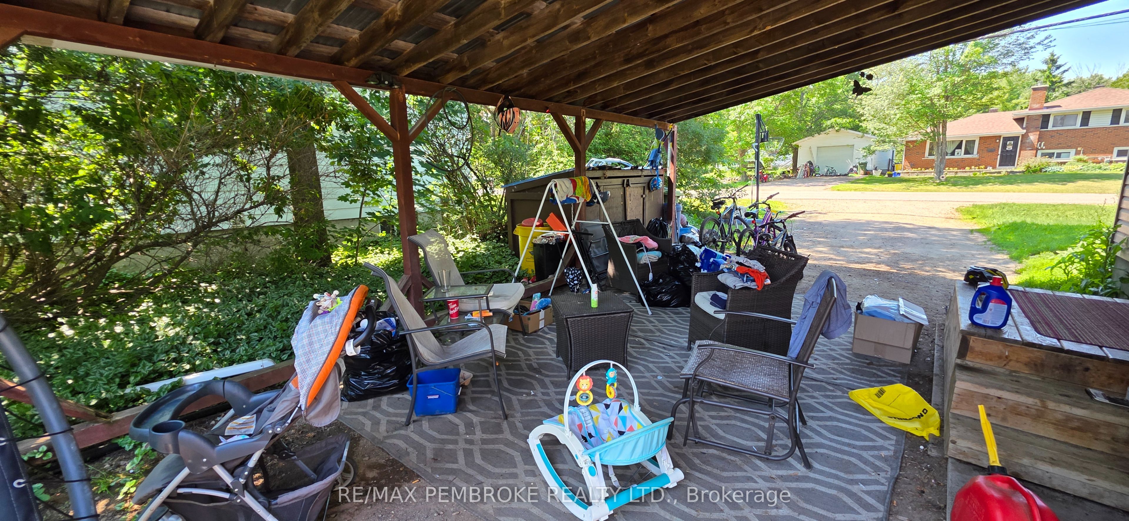 770 Mcguire Street, Petawawa, ON K8A 7C5 photo 4