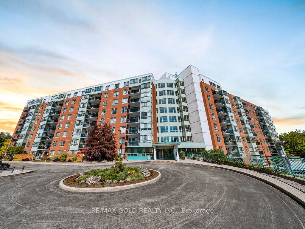 30 Blue Springs Drive 611, Waterloo, ON N2J 4T2