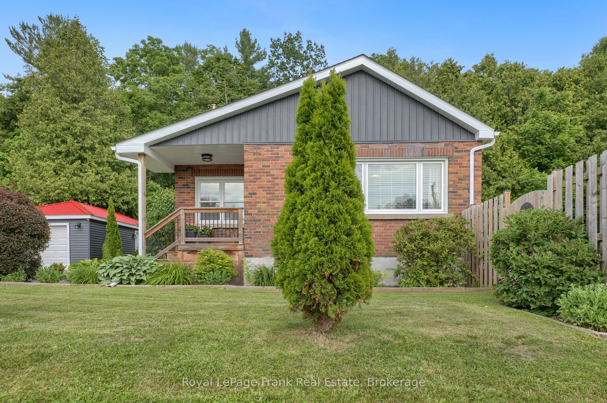 3461 Burnham Street N, Hamilton Township, ON K9A 4J7 photo 3