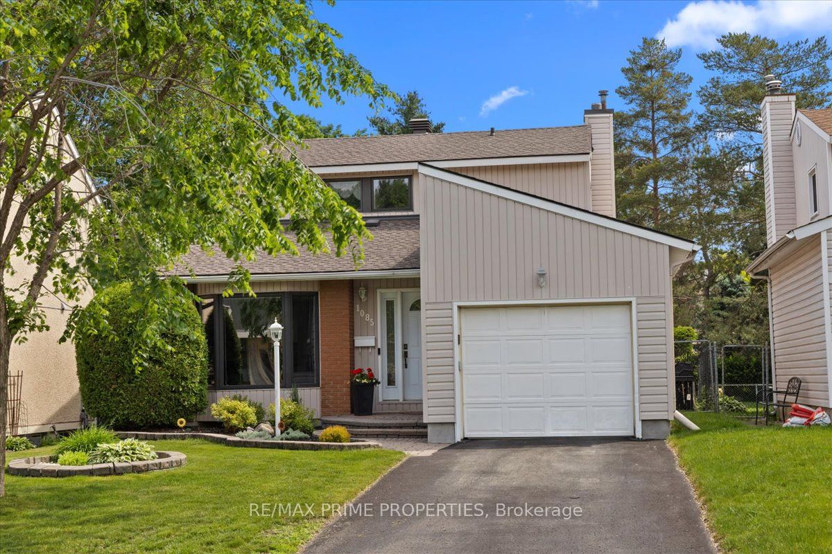 1085 Chateau Crescent, Orleans - Convent Glen and Area, ON K1C 2C9
