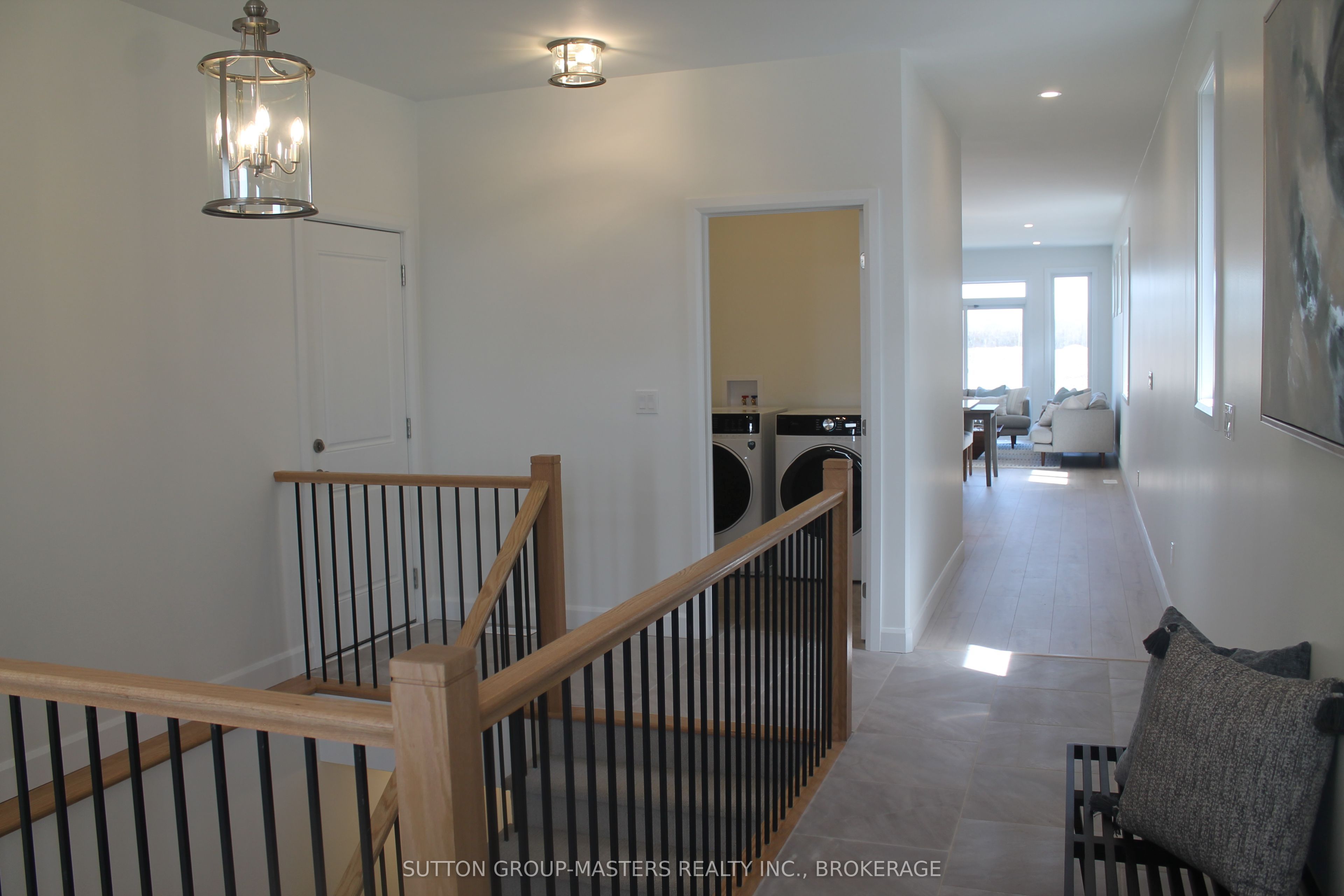 251 Pratt Drive, Loyalist, ON K7N 0E8 photo 5