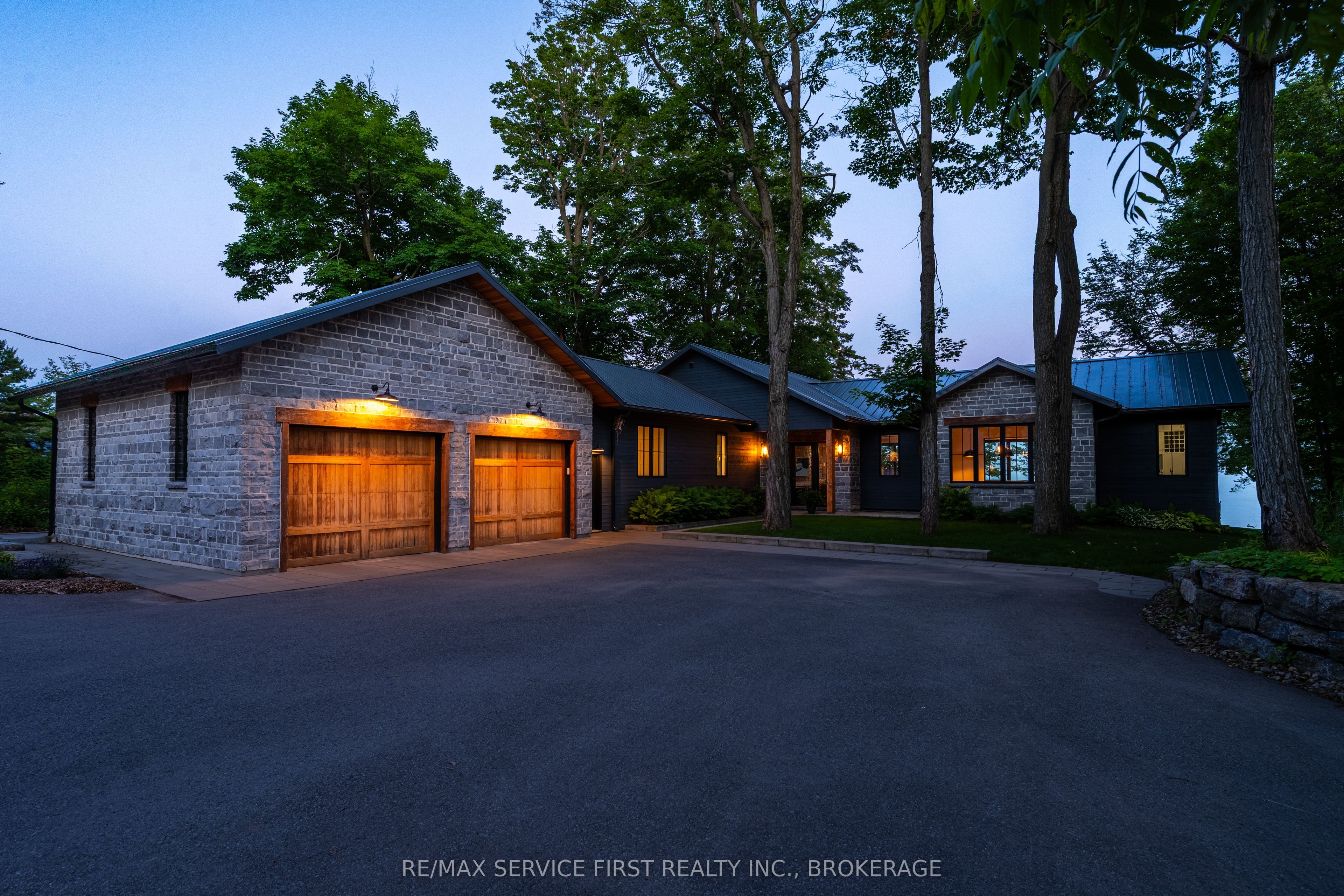 1027 Old Front Road, Kingston, ON K7M 4M2 photo 3