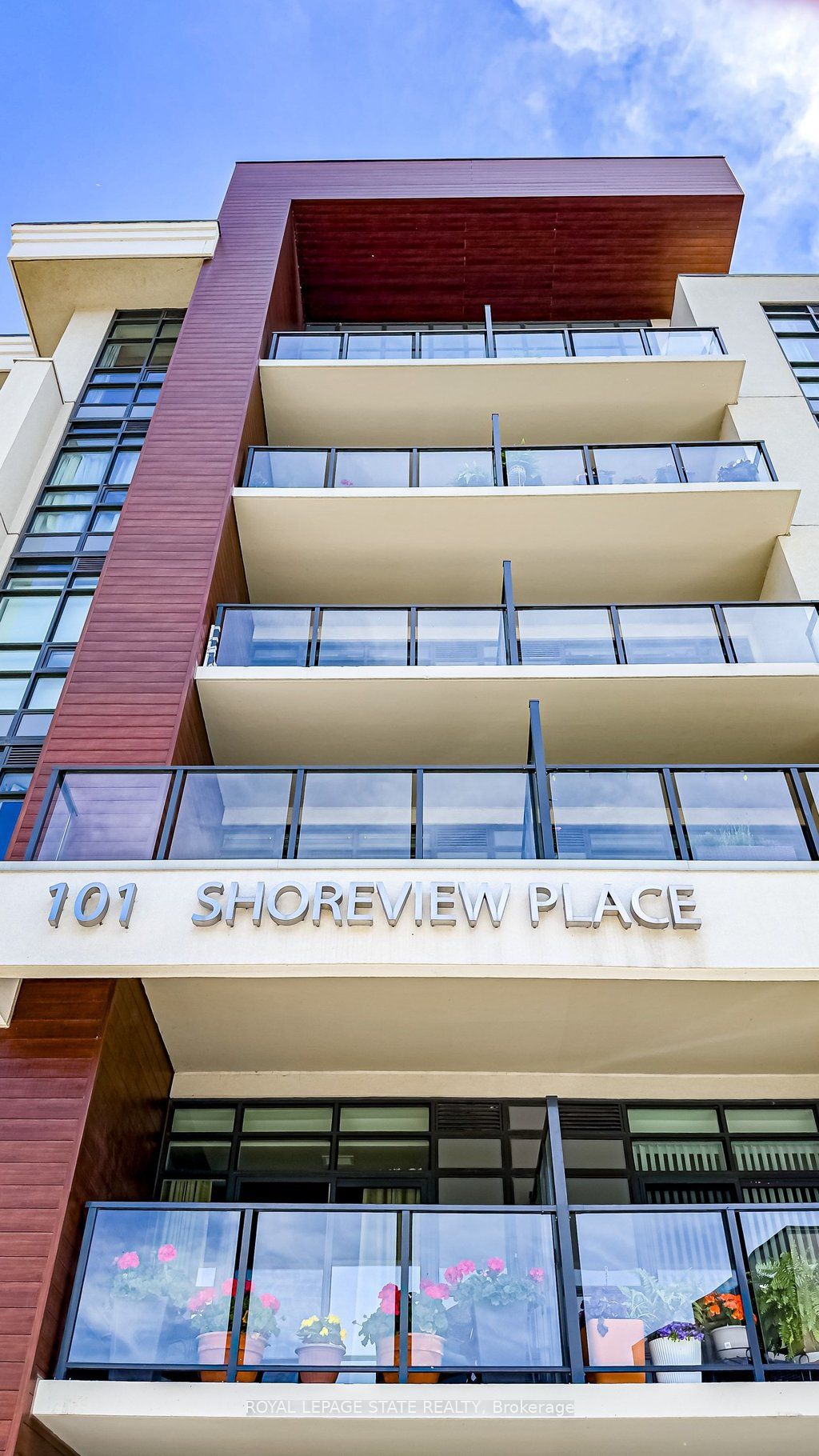 101 Shoreview Place 631, Hamilton, ON L8E 0K2 photo 2