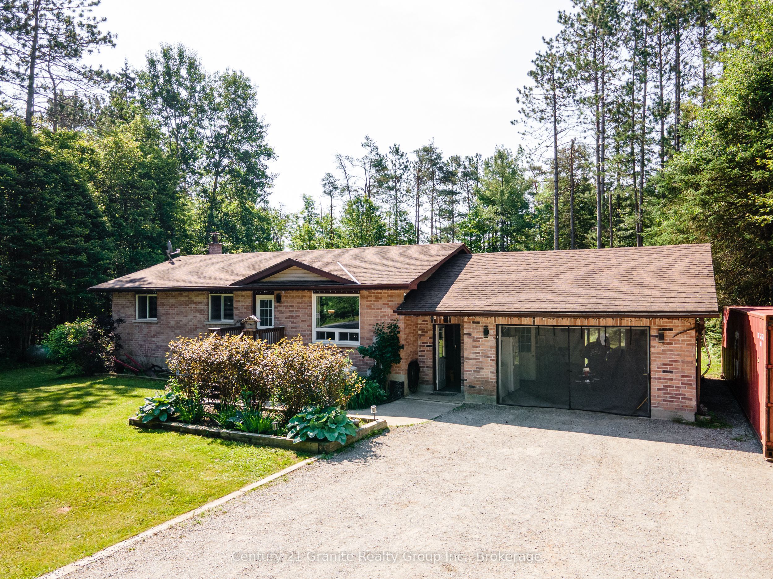 1110 Howland Junction Road, Minden Hills, ON K0M 2K0 photo 2