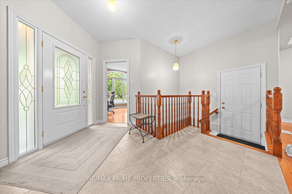 1863 Springridge Drive, Orleans - Cumberland and Area, ON K4A 4R1 photo 4