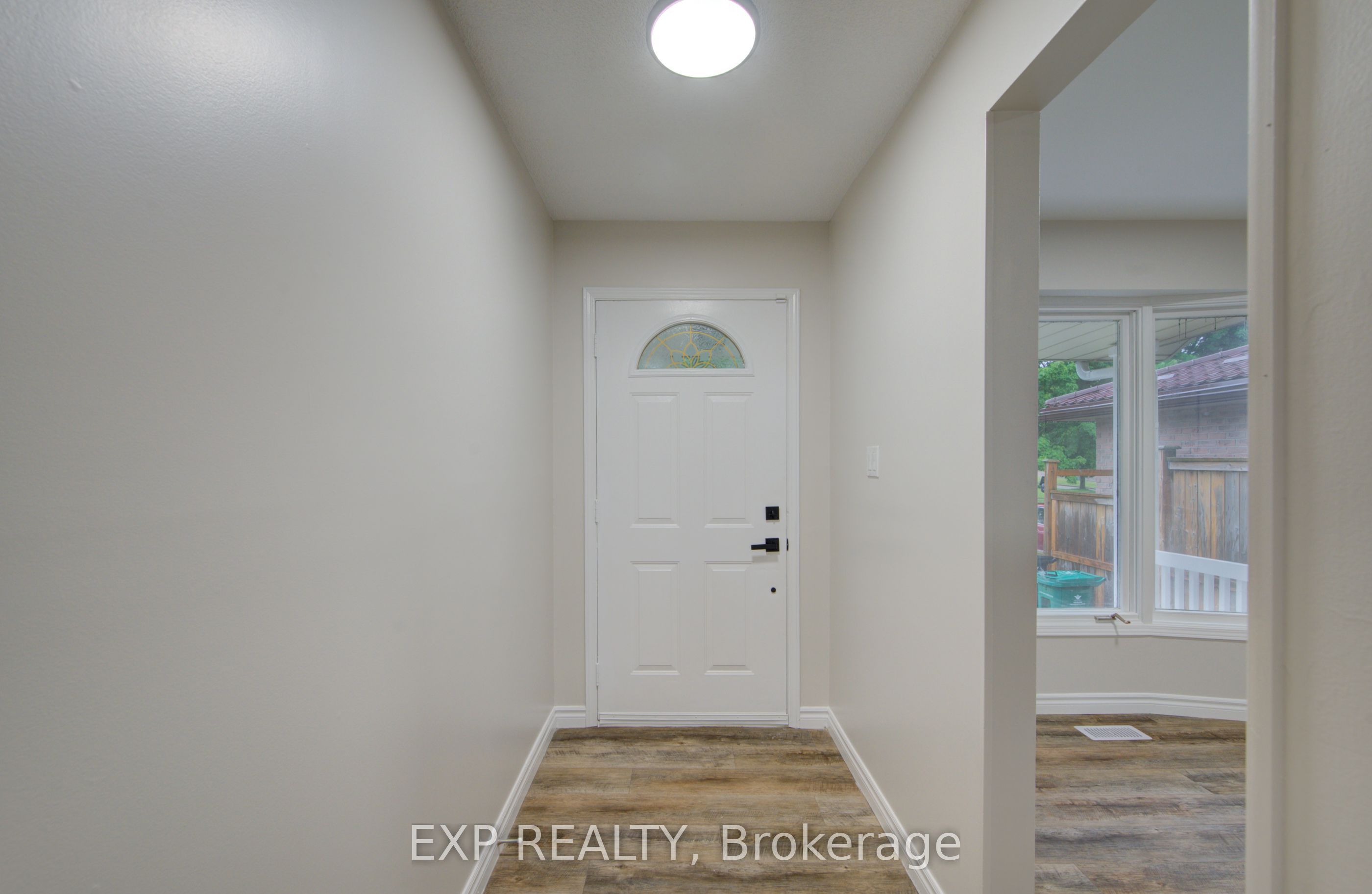379 Veronica Drive, Kitchener, ON N2A 2R8 photo 4