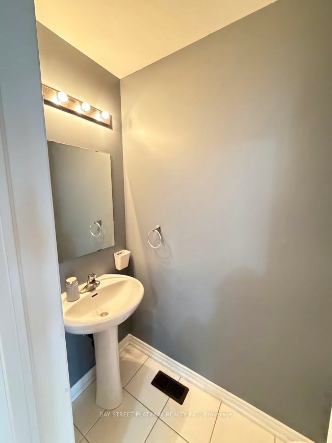 54-6 Nisbet Boulevard, Hamilton, ON L8B 0S9 photo 4