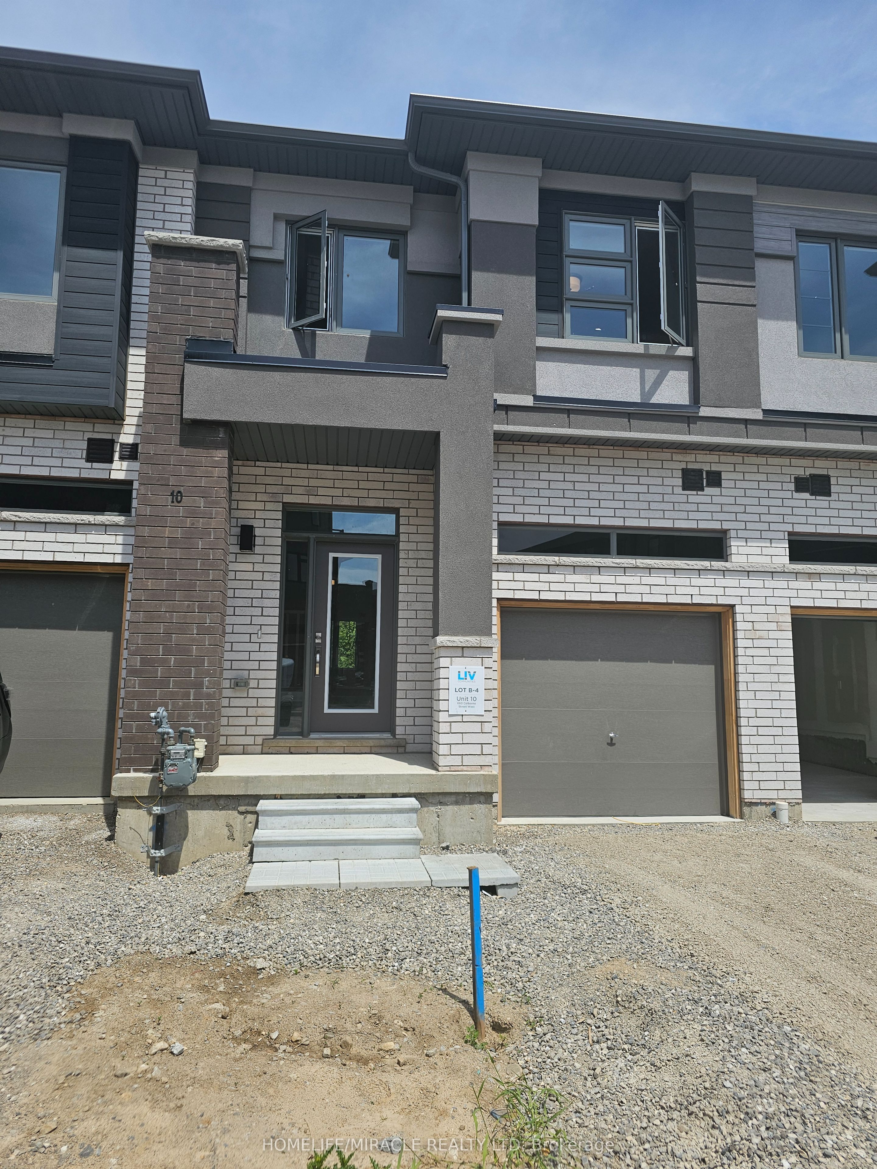 660 Colborne Street W 10, Brantford, ON N3T 0Y7