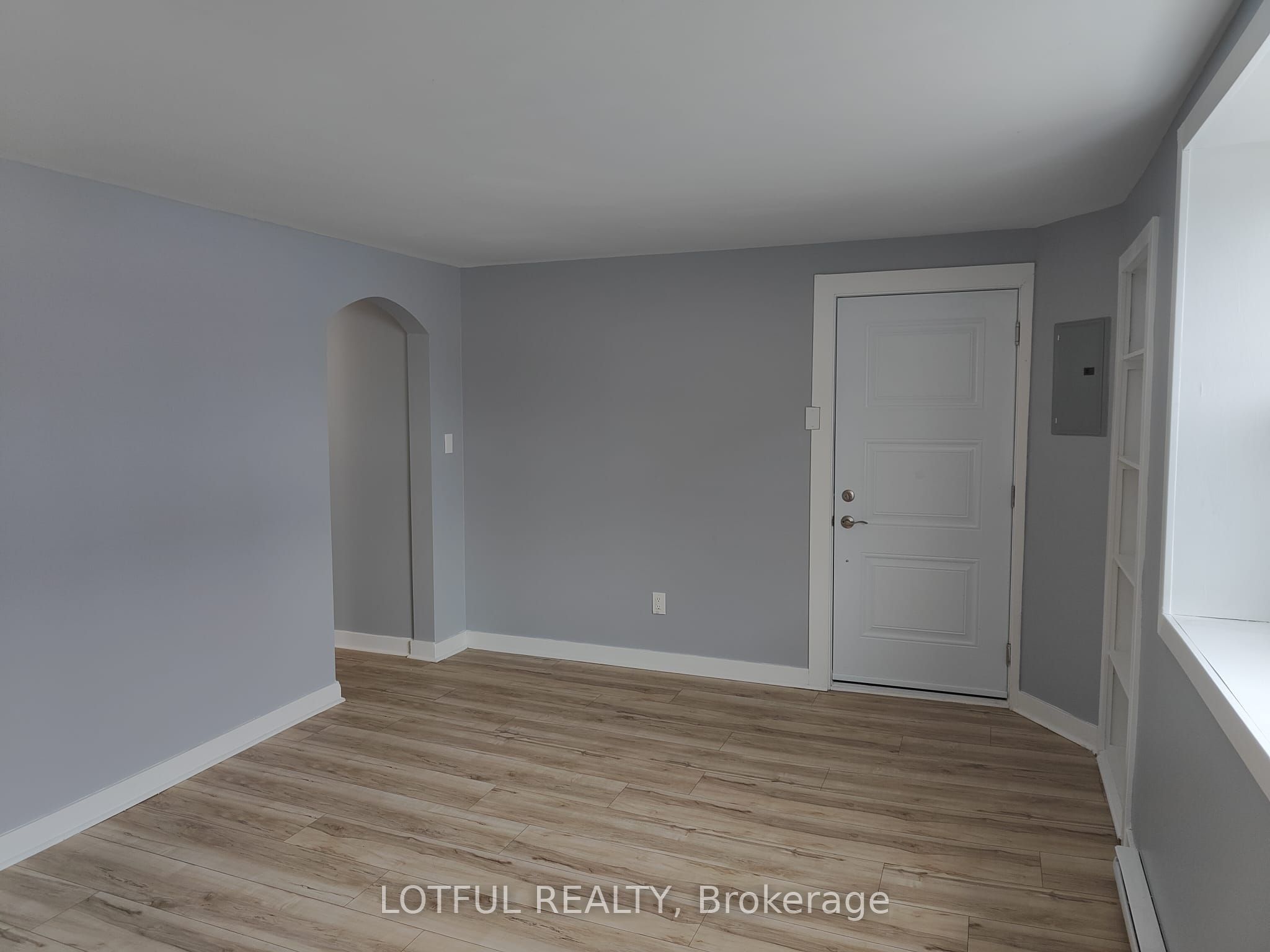 17 Main Street W 2, Elizabethtown-Kitley, ON K0E 1M0 photo 2