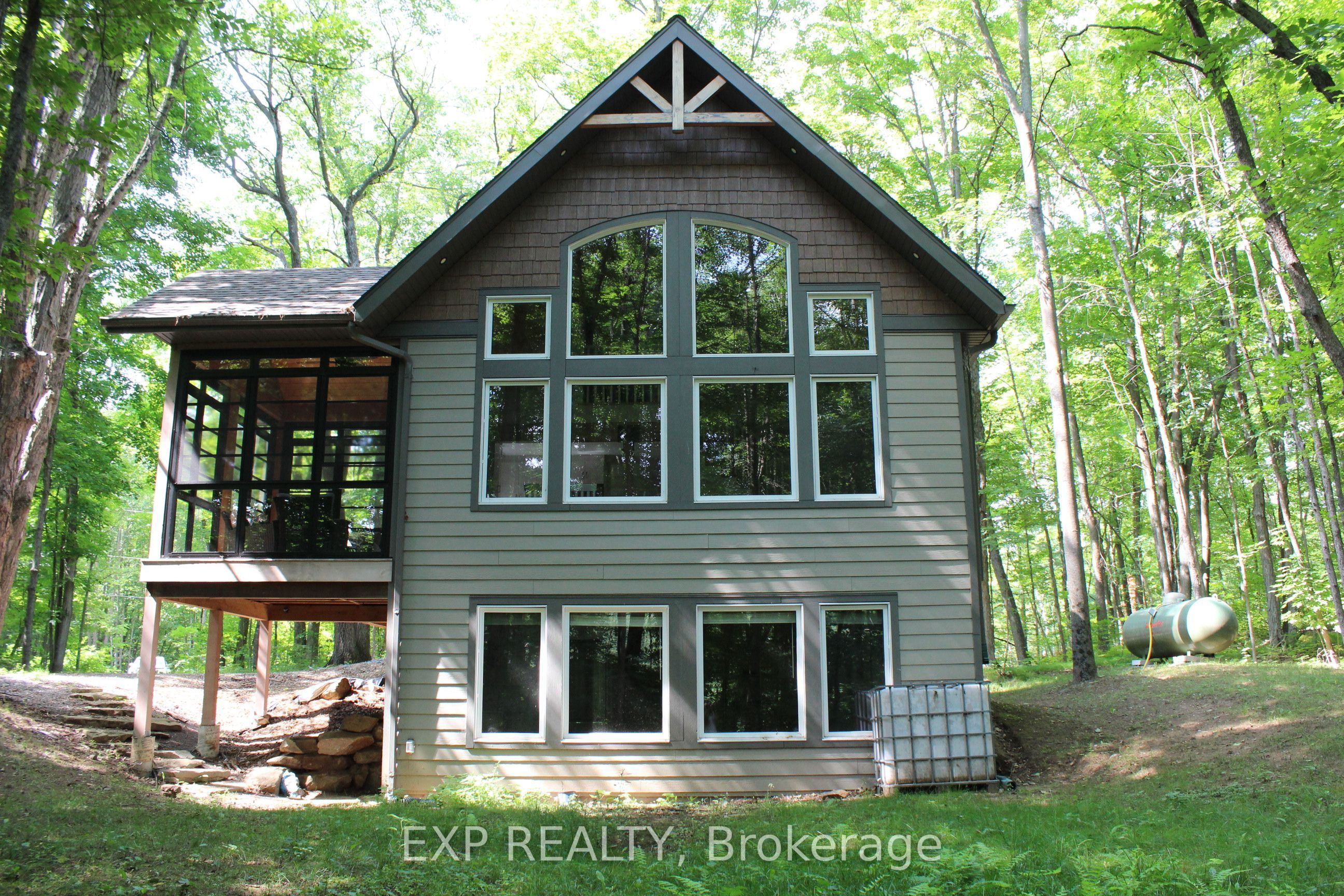 20 Crestview Drive, Greater Madawaska, ON K0J 1H0 photo 2