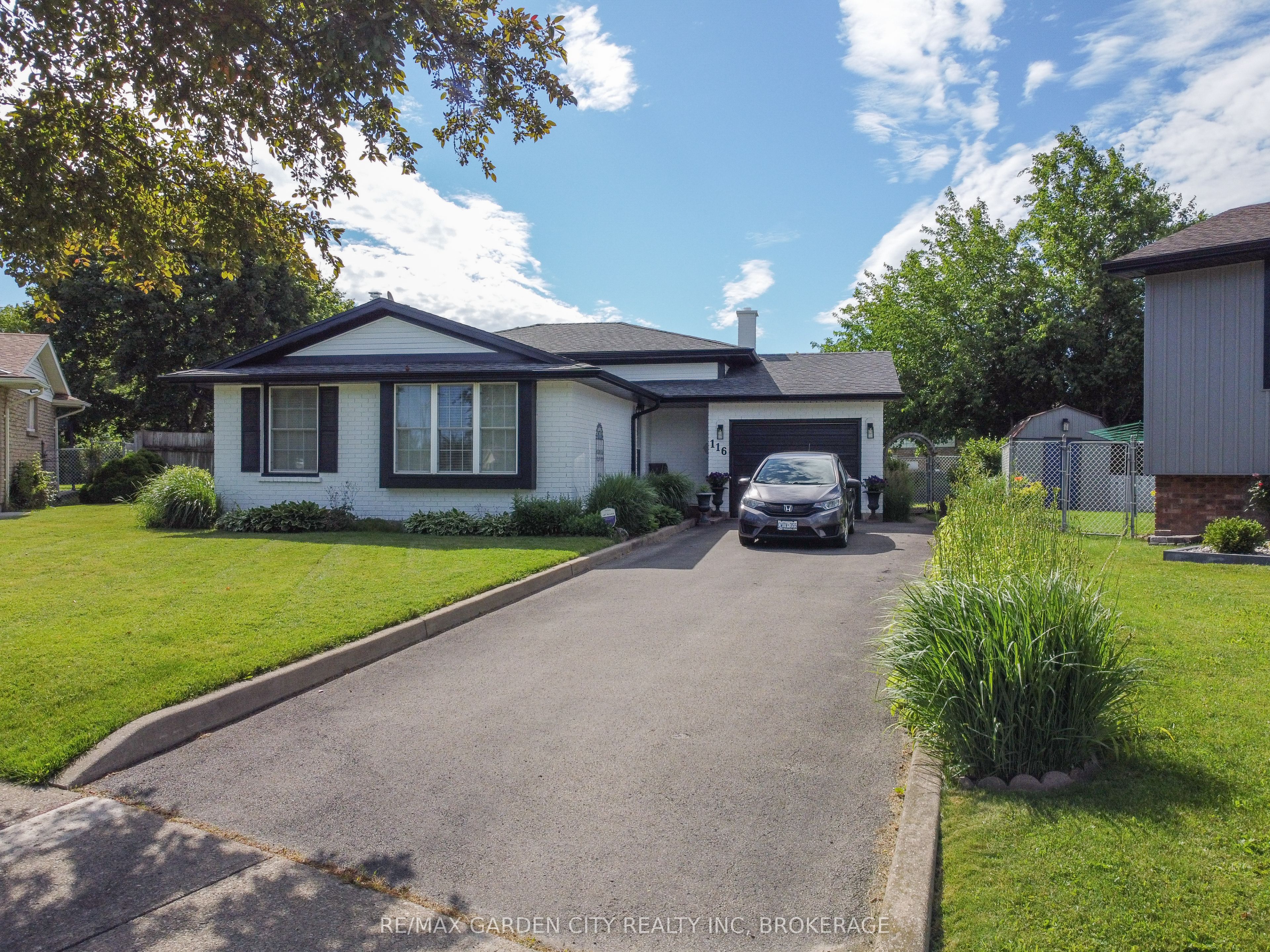 116 Dunvegan Road, St. Catharines, ON L2P 3T5