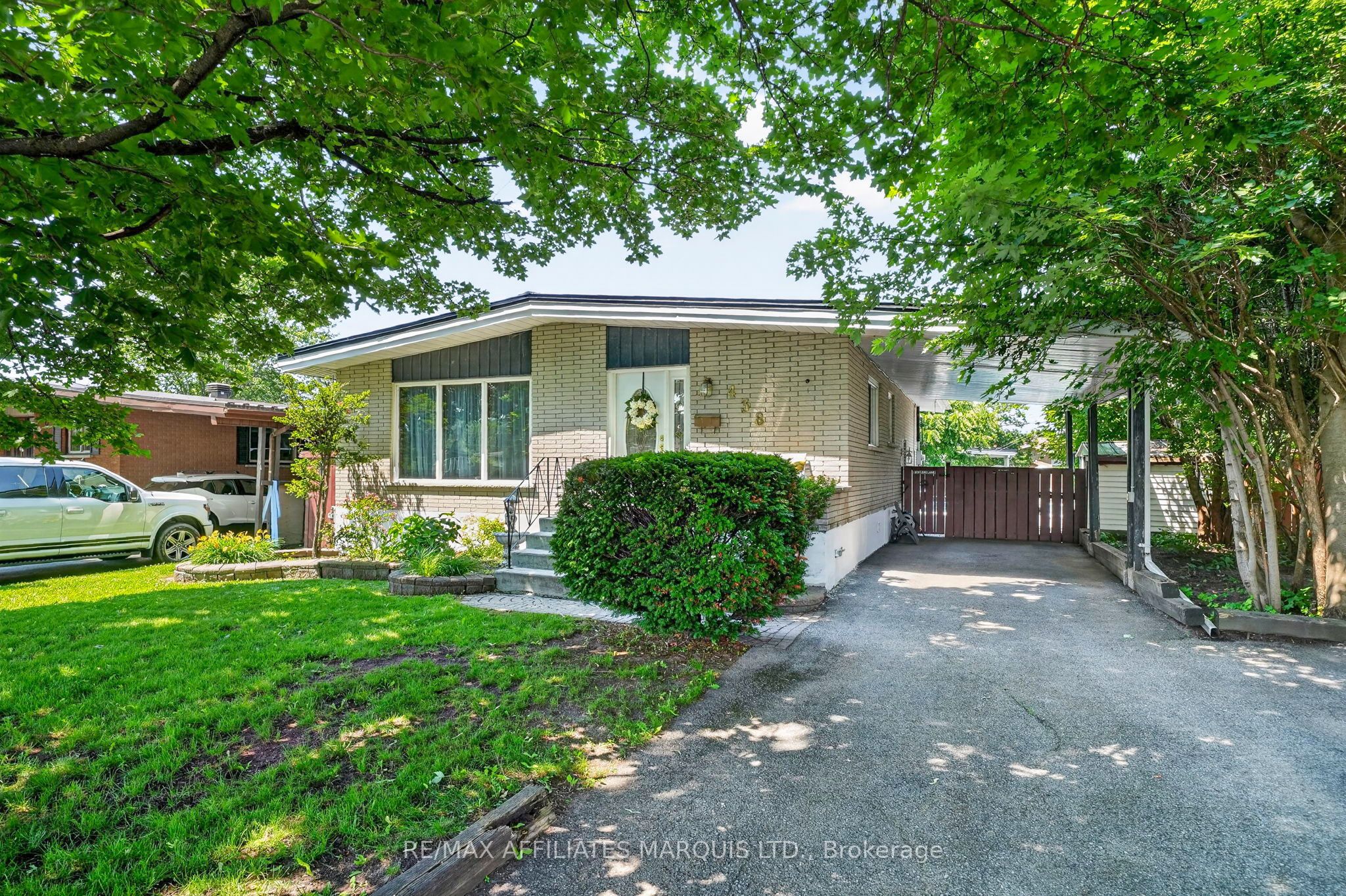 438 Beach Avenue, Cornwall, ON K6H 5P1 photo 2