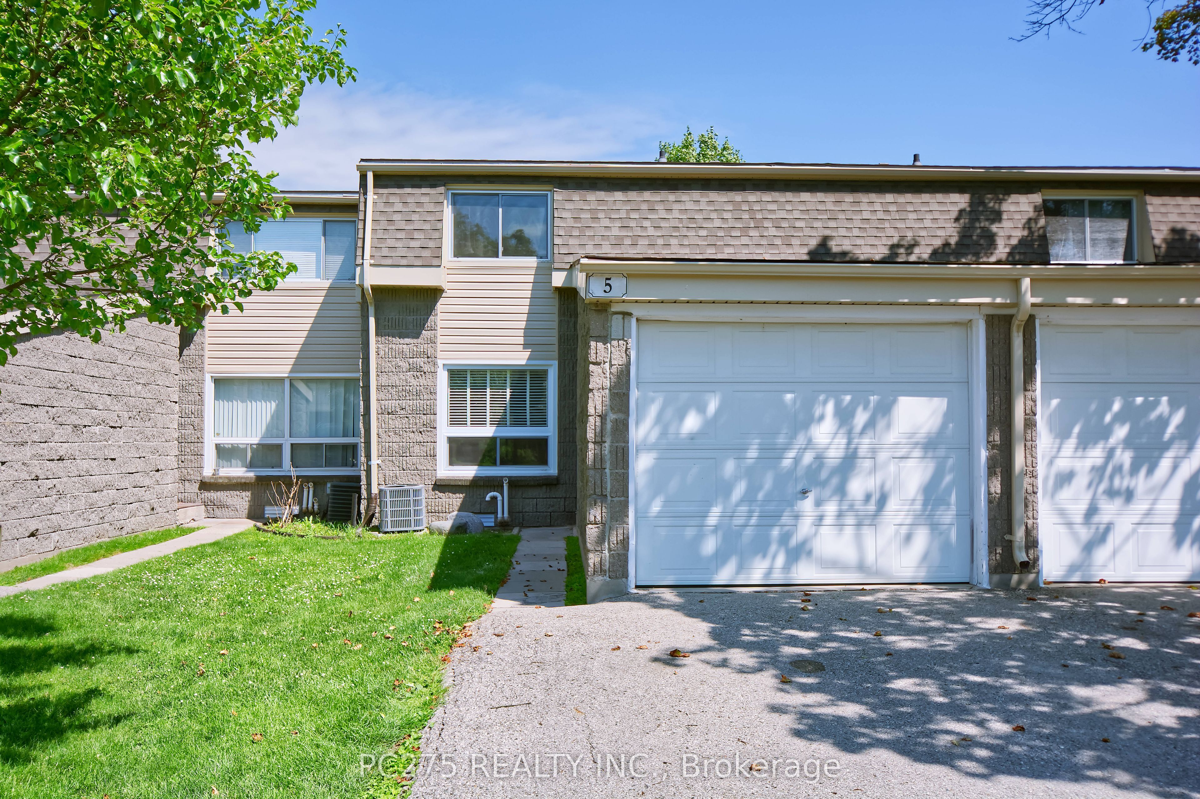 1460 Limberlost Road 5, London North, ON N6G 2C6