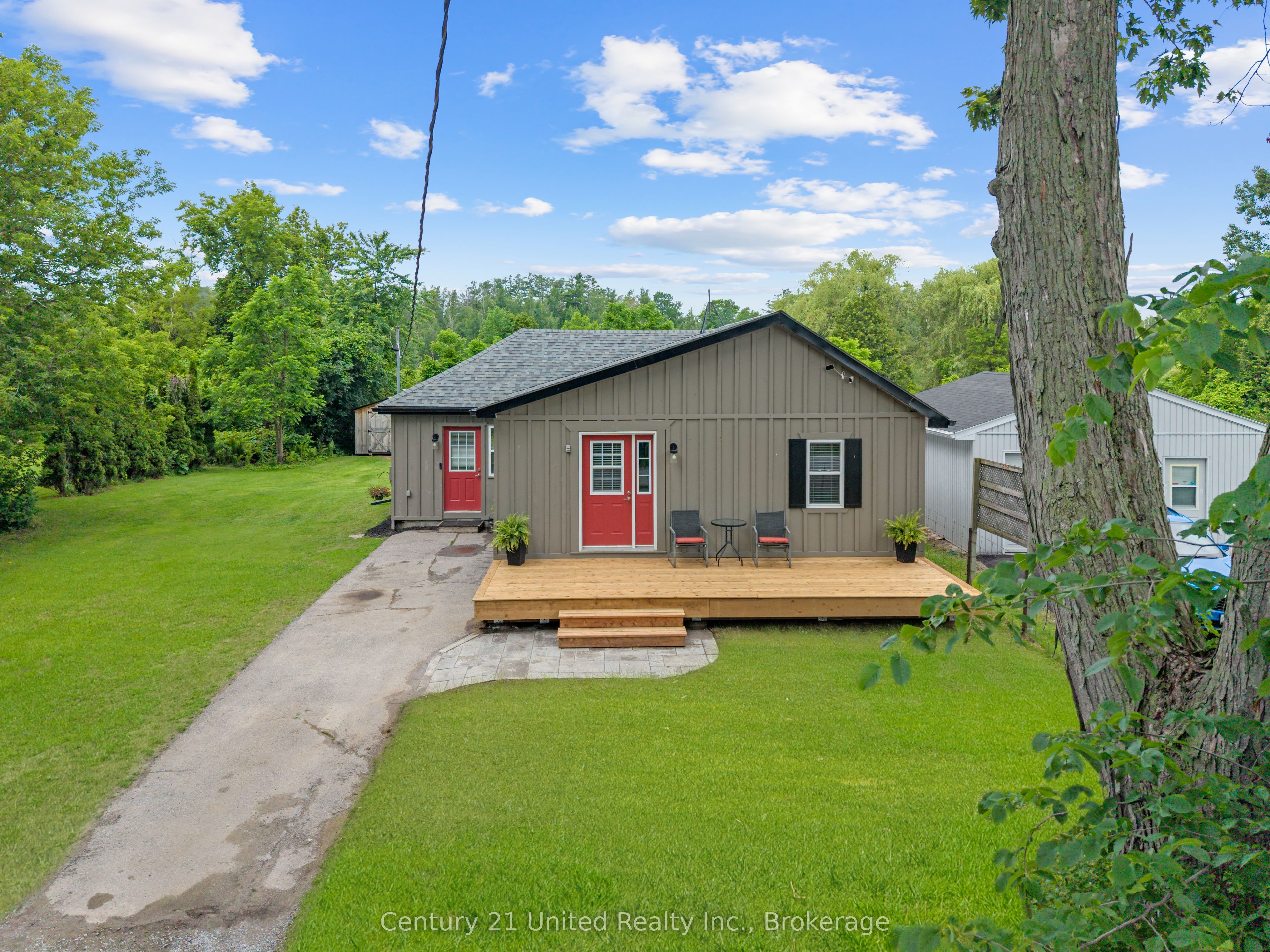 5402 Young Street, Hamilton Township, ON K0K 2H0 photo 3