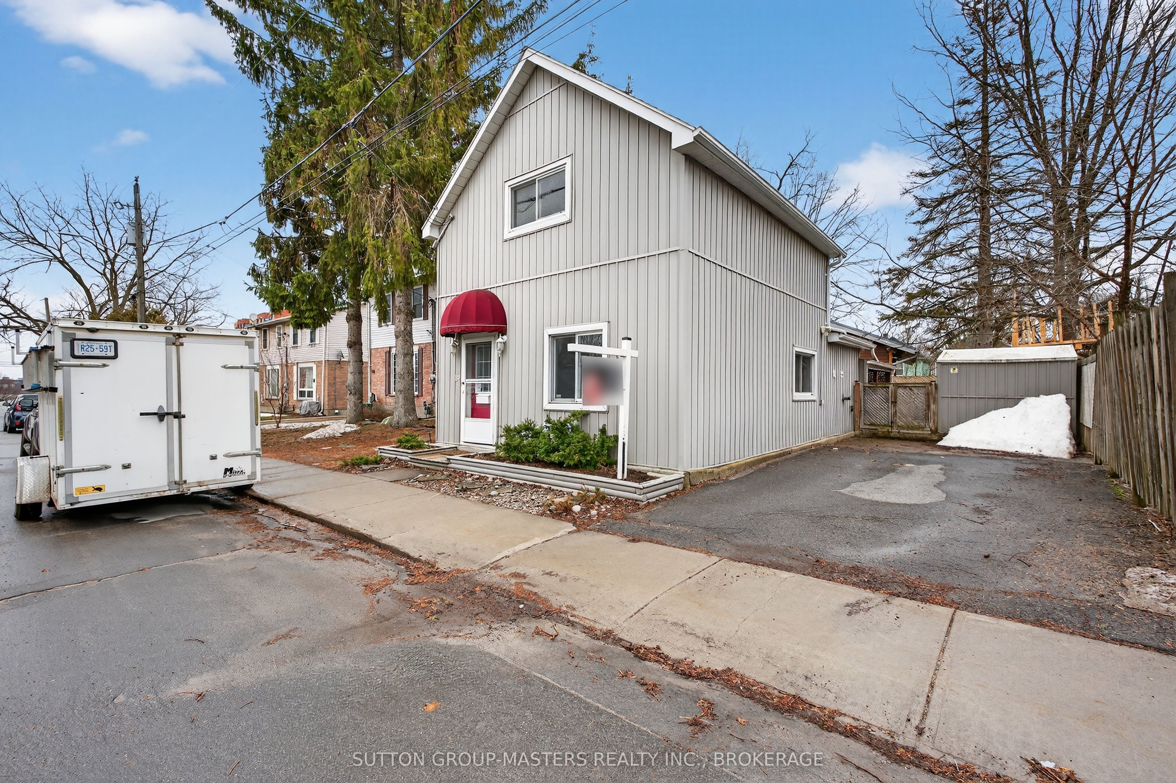 16 Corrigan Street, Kingston, ON K7K 1S4 photo 2